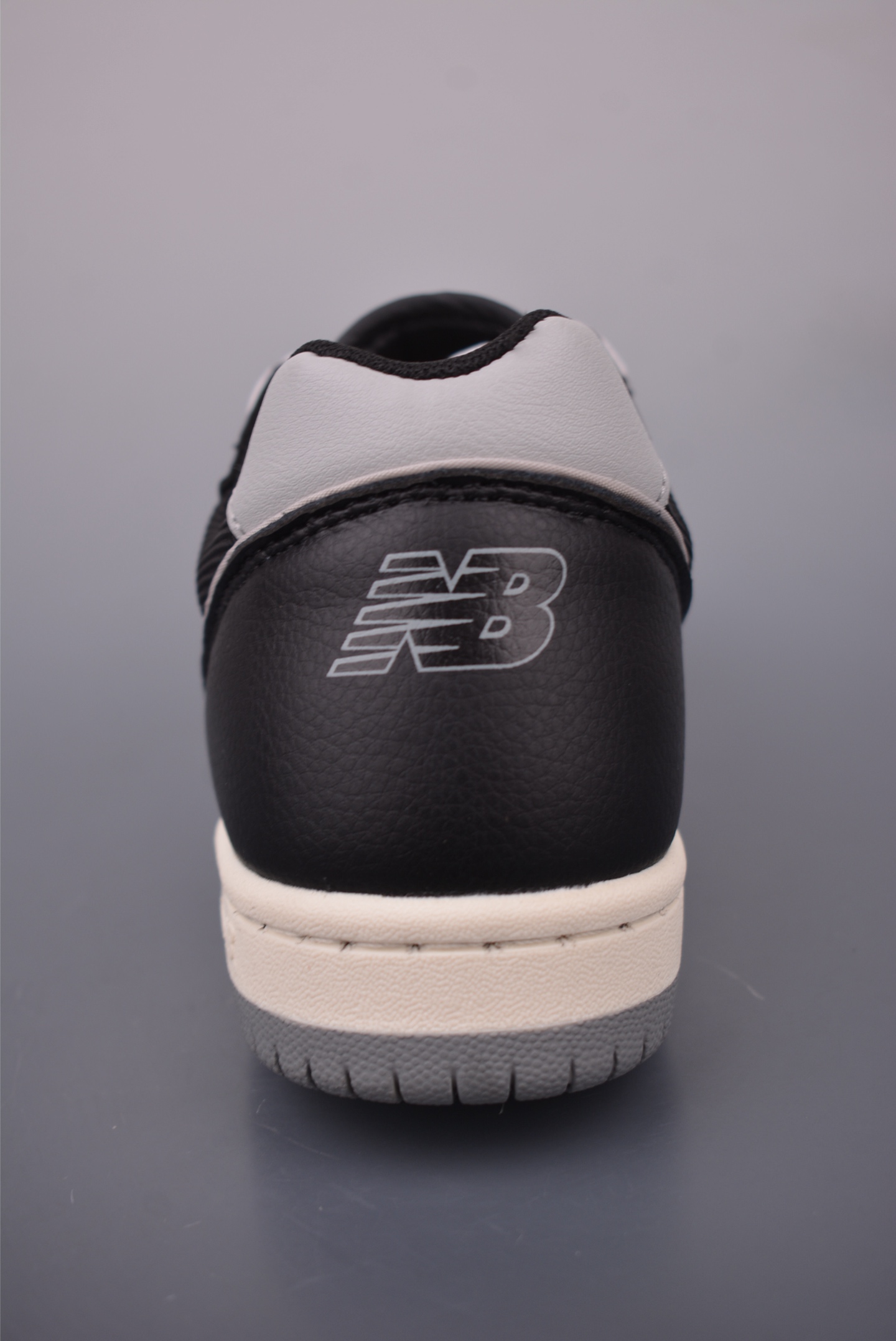 New Balance 600 Series Retro Casual Versatile Athletic Dad Running Shoes 5 i1758109880692 6016 0 3