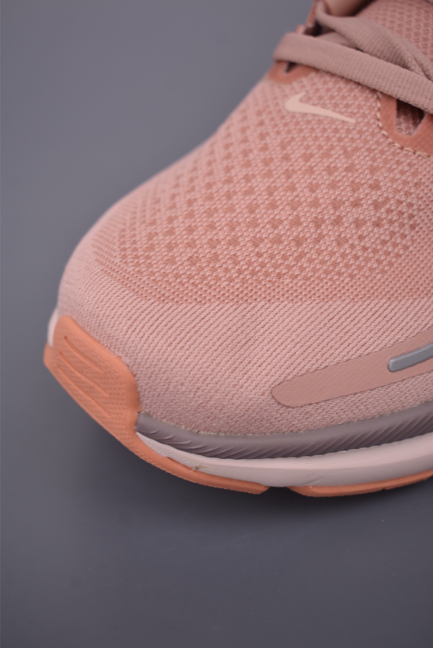 Nike Air Structure 26 Women's Running Shoes with Zoom Air Cushioning 7 i1758110281495 493 0 5