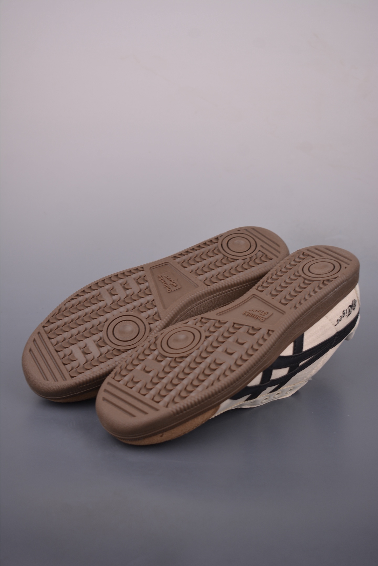 Onitsuka Tiger MEXICO 66 - Crafted Excellence, Premium Materials, Iconic Design 4 i1758110473196 9231 0 1