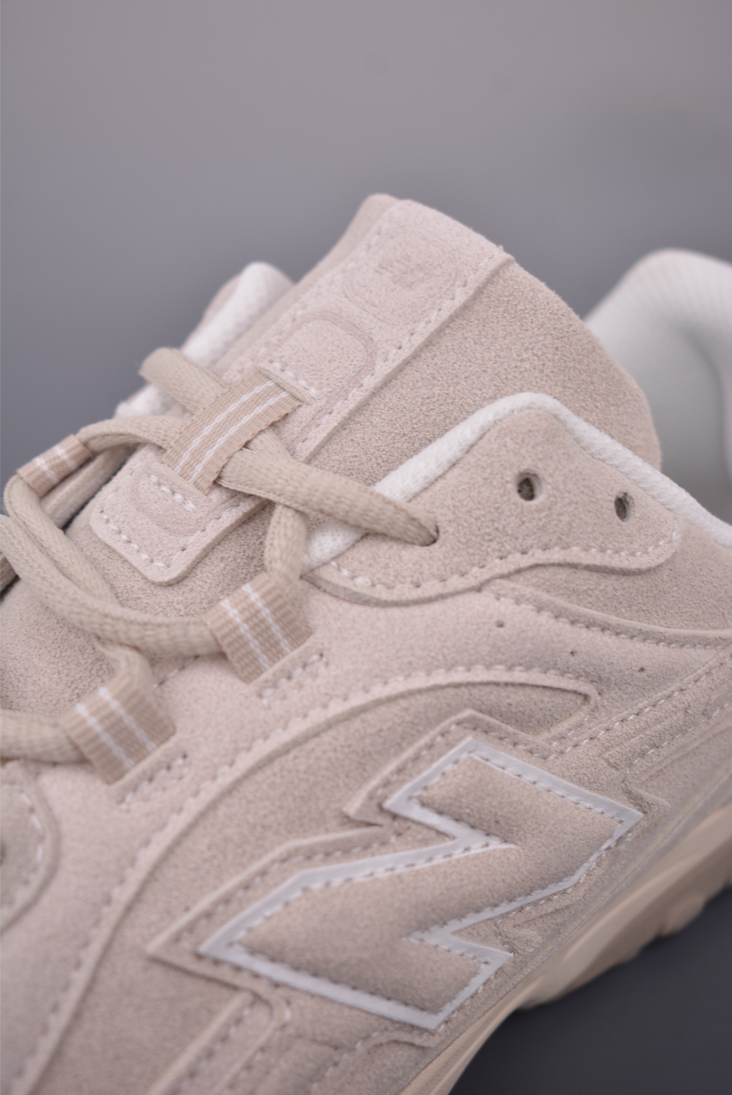 New Balance 204 Retro Casual Running Shoes Pigskin Suede Sneakers 7 i1758110505584 2854 0 6