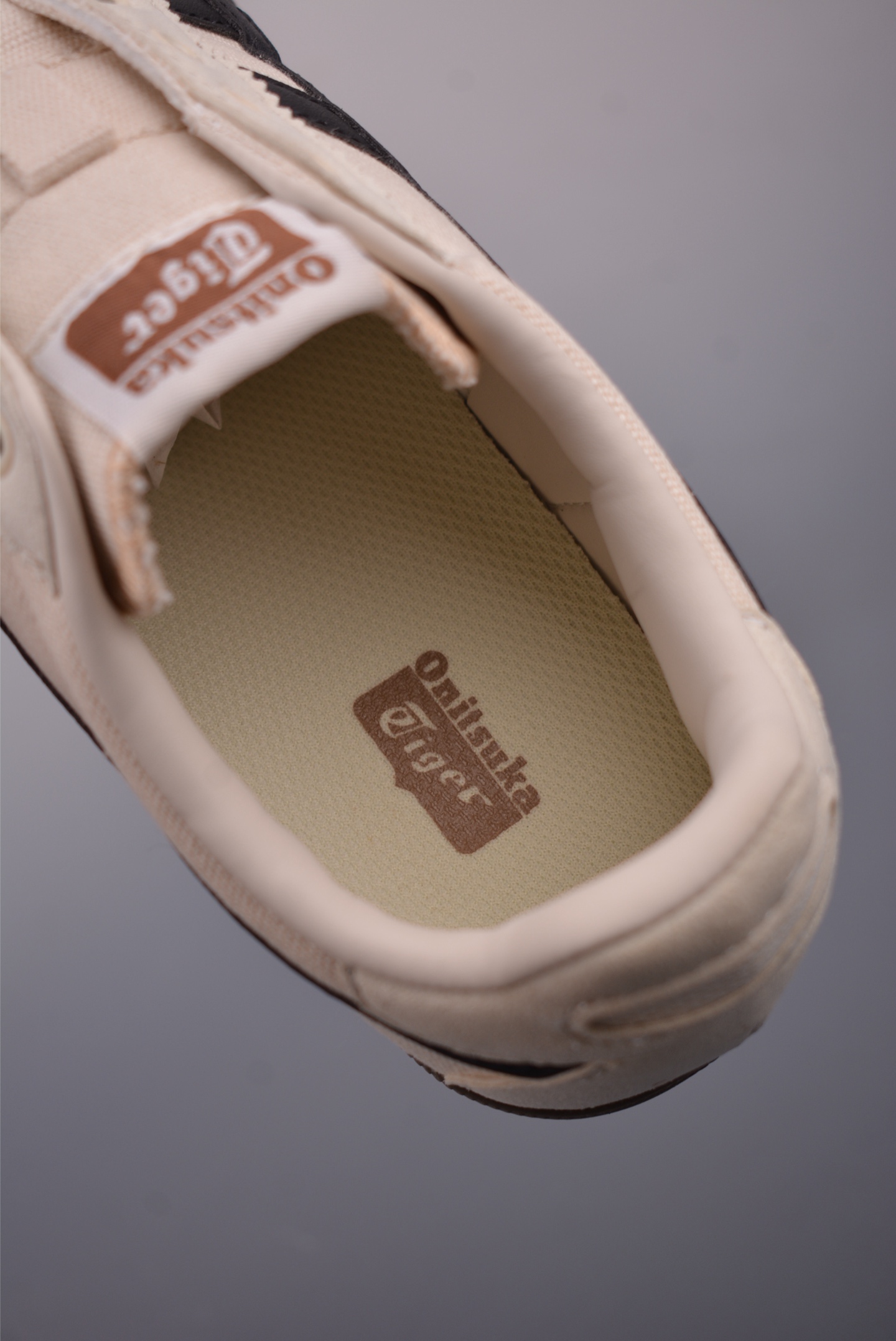 Onitsuka Tiger MEXICO 66 - Crafted Excellence, Premium Materials, Iconic Design 10 i1758110725812 2507 0 8