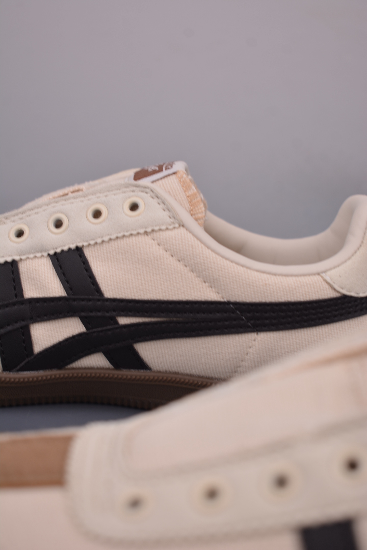 Onitsuka Tiger MEXICO 66 - Crafted Excellence, Premium Materials, Iconic Design 9 i1758110732269 8544 0 7