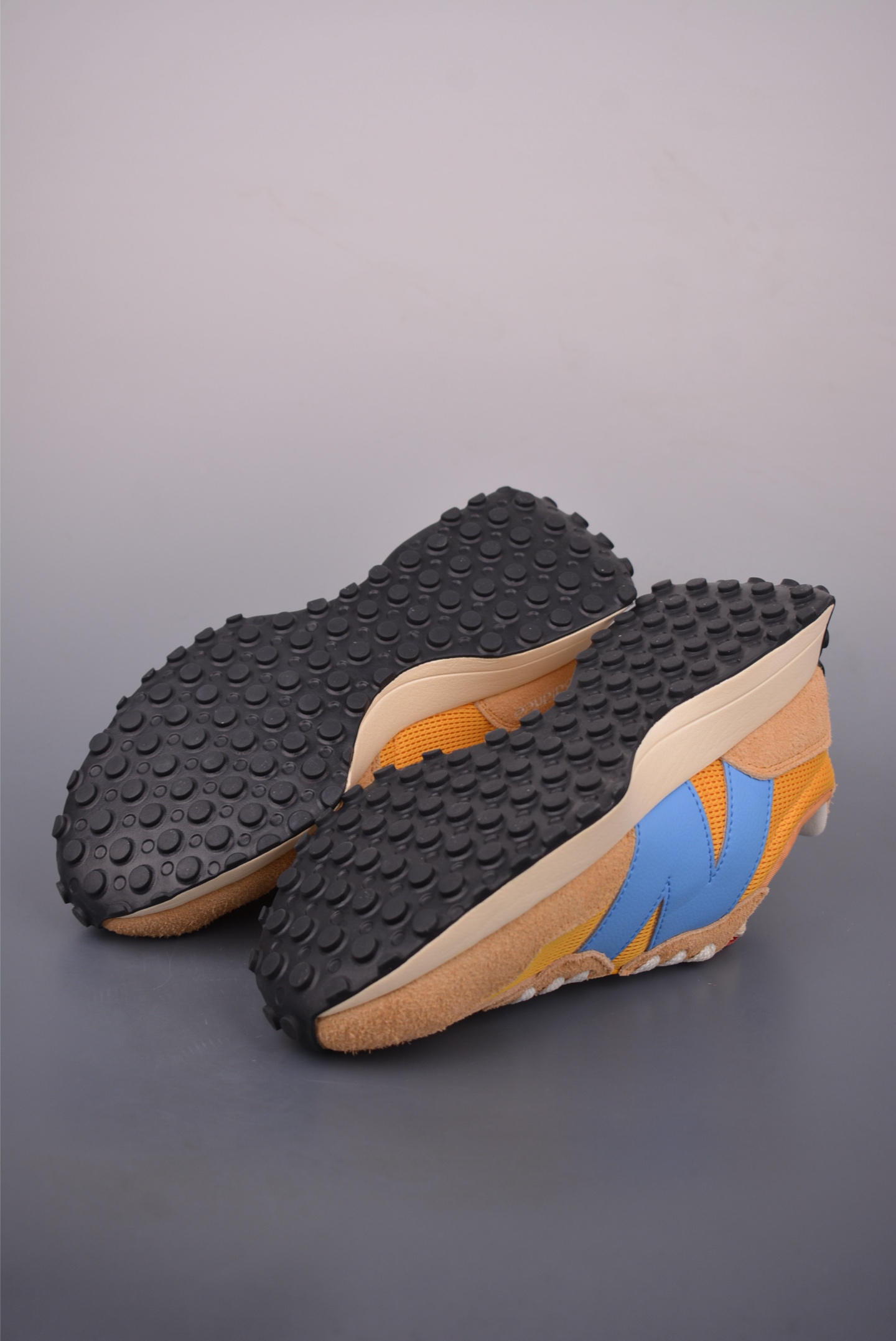 New Balance 327 Retro Casual Sneakers - Stylish, Comfortable, and Versatile 4 i1758110848097 5105 0 2