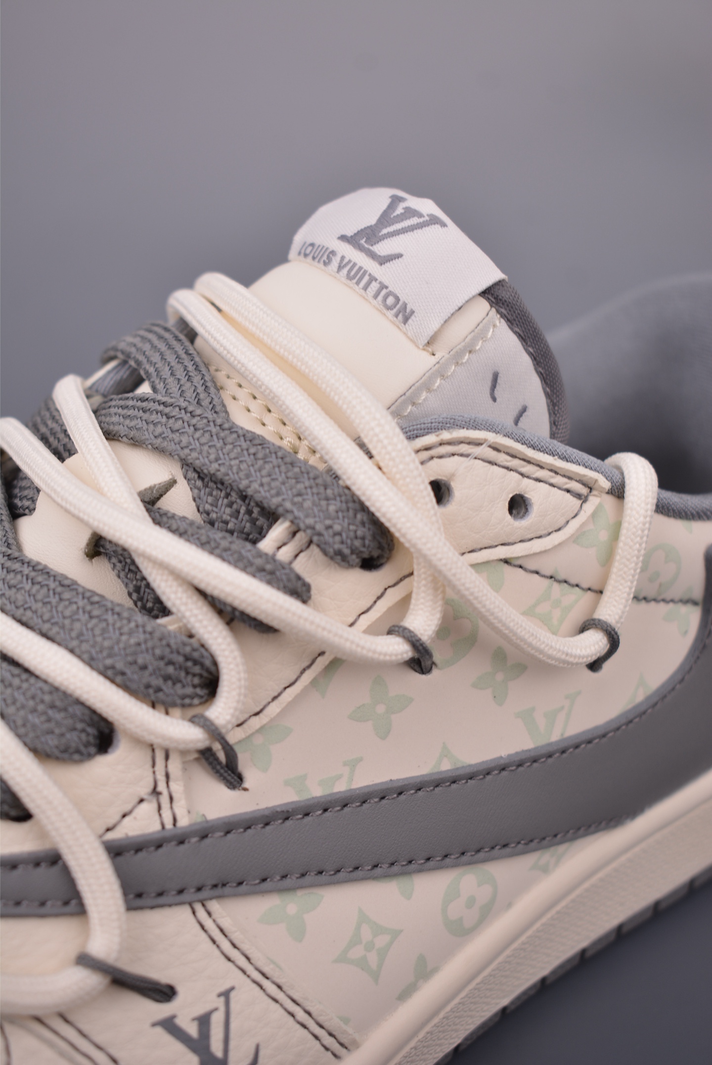 Fragment Travis Scott Louis Vuitton Air Jordan 1 Low - Designer Sneakers 8 i1758110957255 2868 0 6