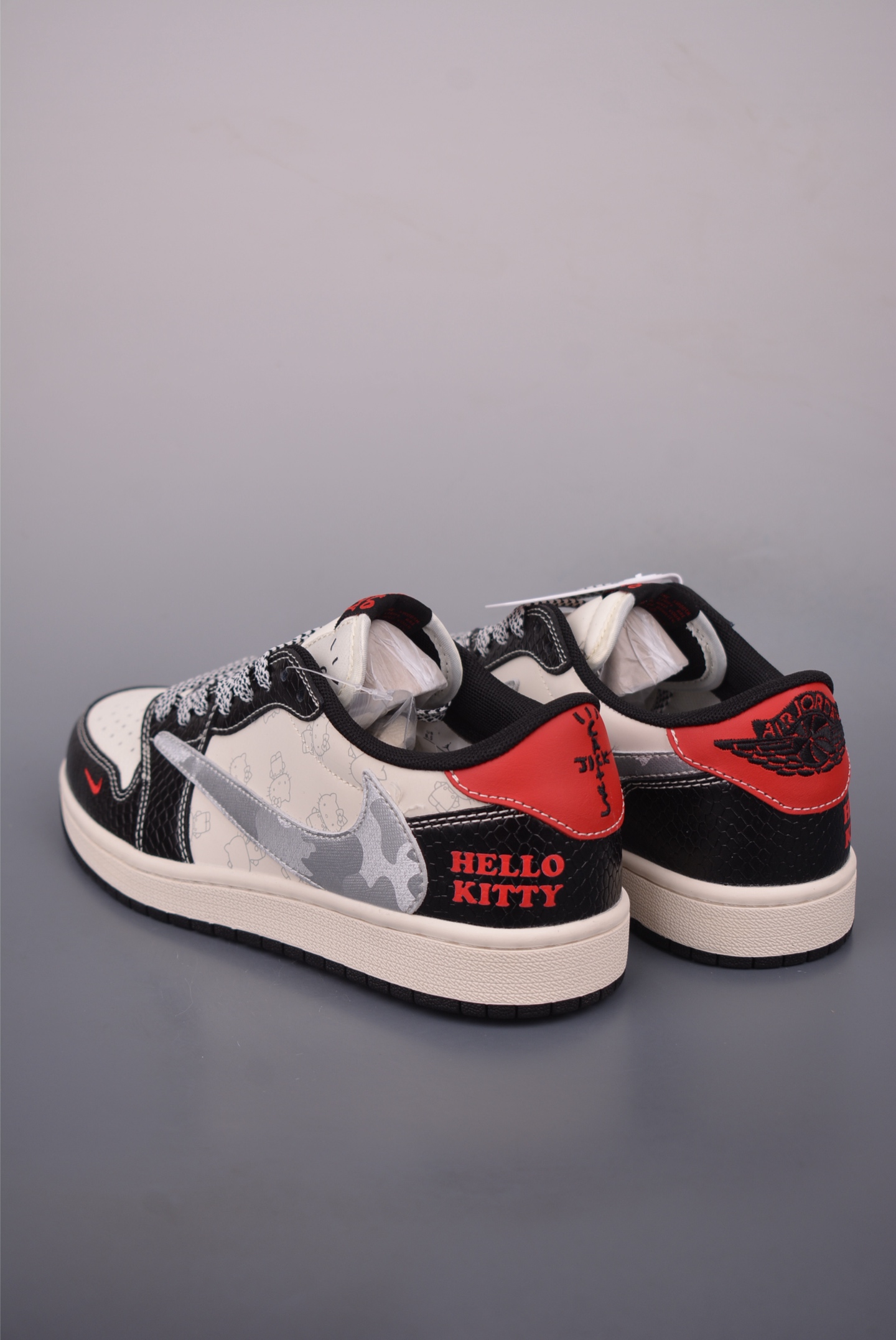 Nike x Hello Kitty Air Jordan 1 Low Casual Shoes 2 i1758111251236 3149 0 1