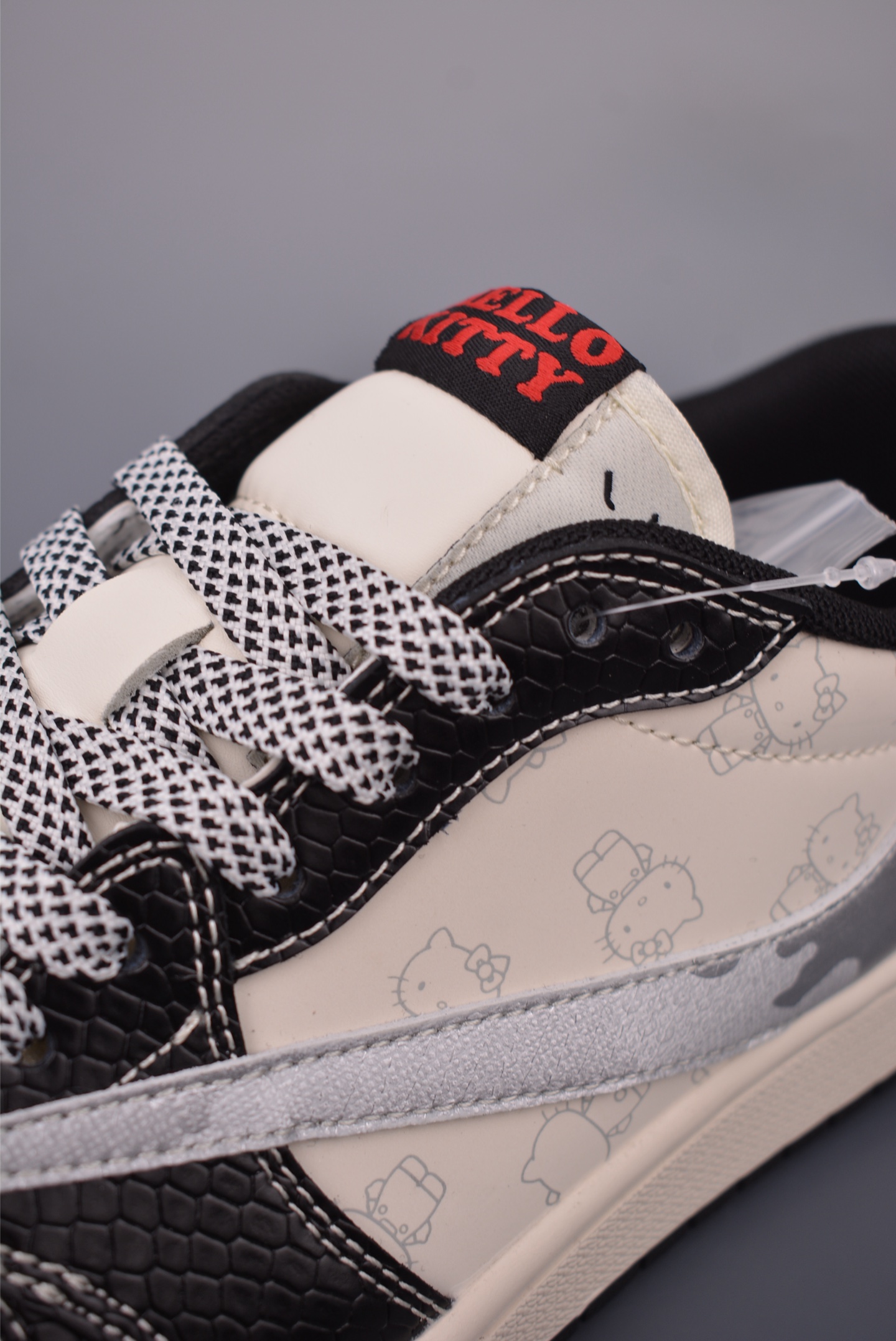 Nike x Hello Kitty Air Jordan 1 Low Casual Shoes 7 i1758111251257 776 0 6