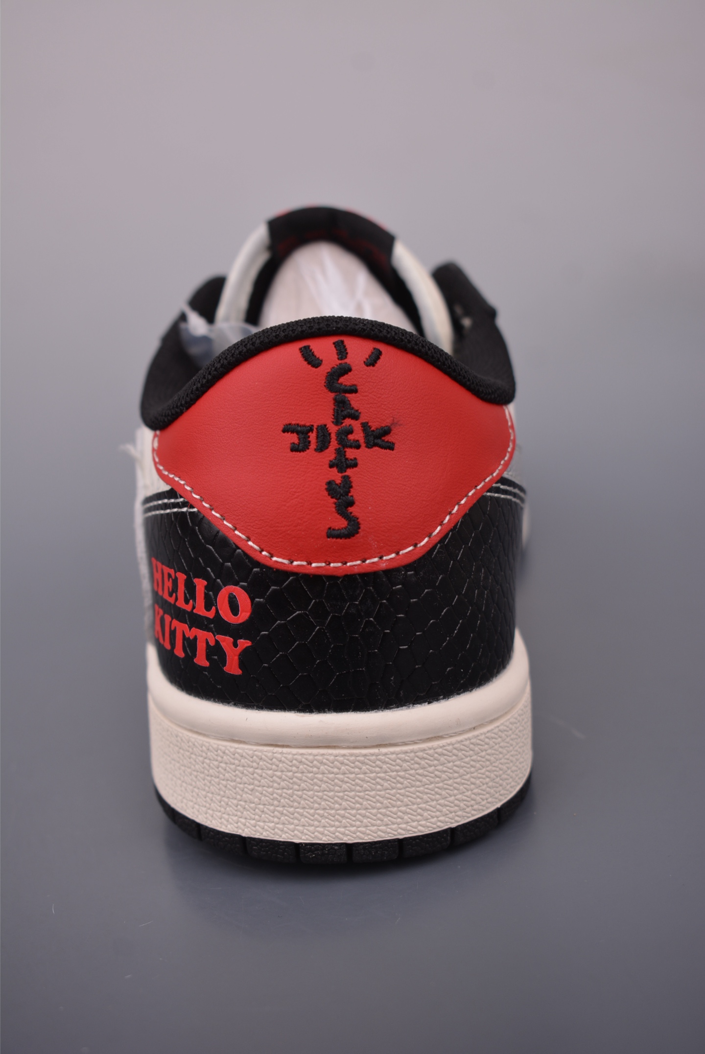 Nike x Hello Kitty Air Jordan 1 Low Casual Shoes 4 i1758111253256 7675 0 3
