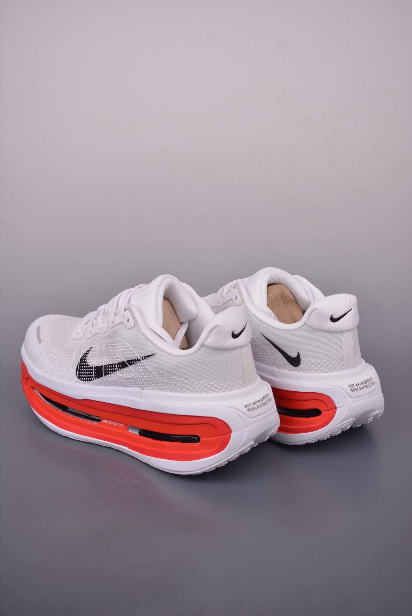 Nike Vomero Premium Air Cushion Running Shoes - Comfort, Style, and Performance 3 i1758132873281 8778 0 1
