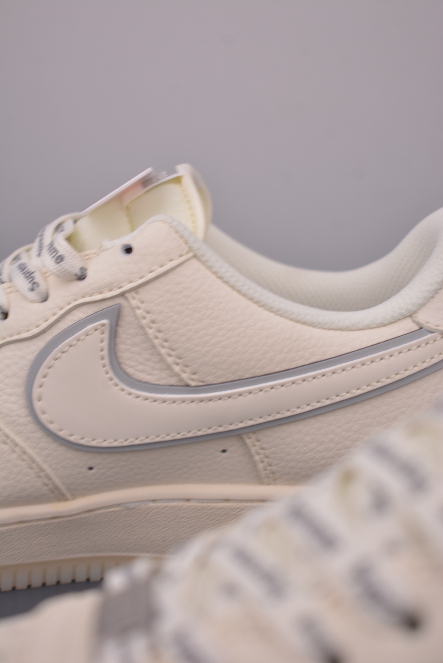 Nike Air Force 1 Low Supreme Collaboration - Premium Quality, Comfort 9 i1758133175983 3192 0 7
