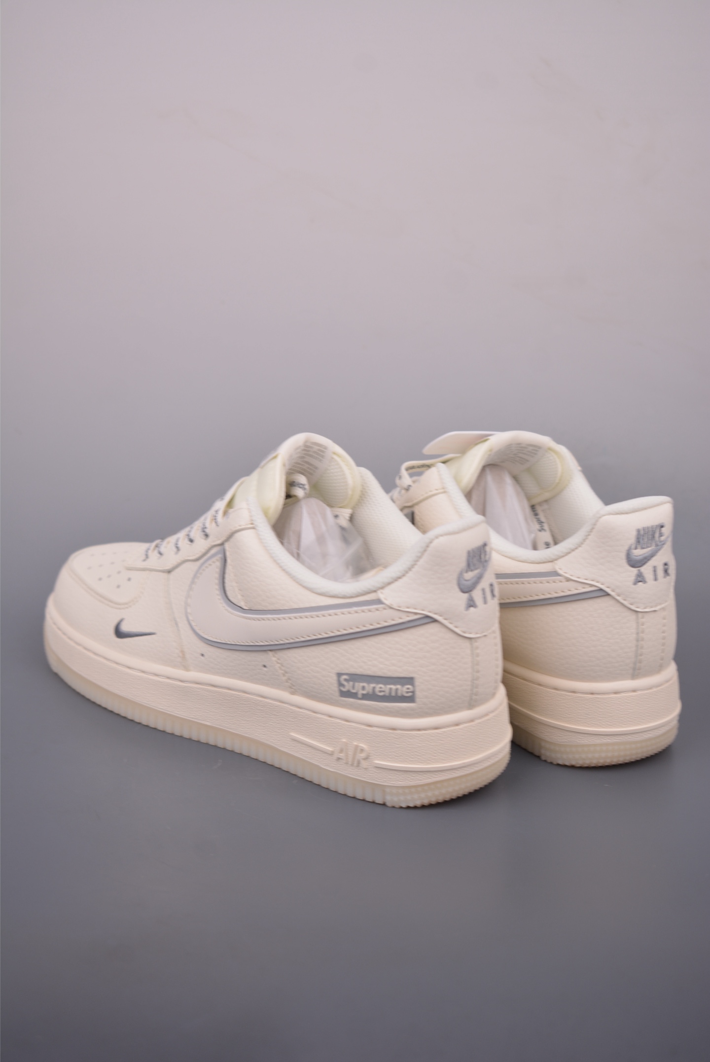 Nike Air Force 1 Low Supreme Collaboration - Premium Quality, Comfort 3 i1758133176002 8619 0 1