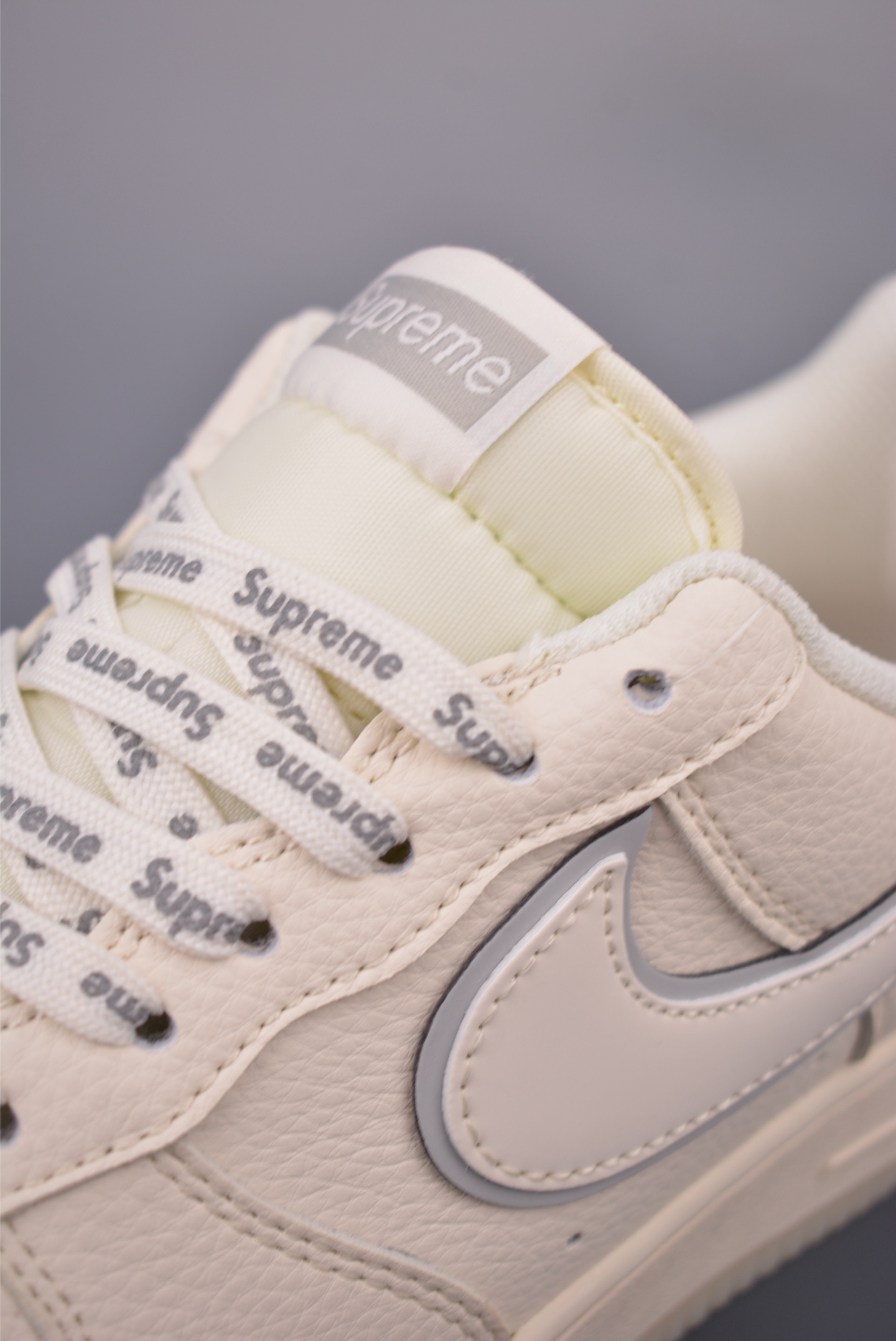Nike Air Force 1 Low Supreme Collaboration - Premium Quality, Comfort 8 i1758133176034 3880 0 6