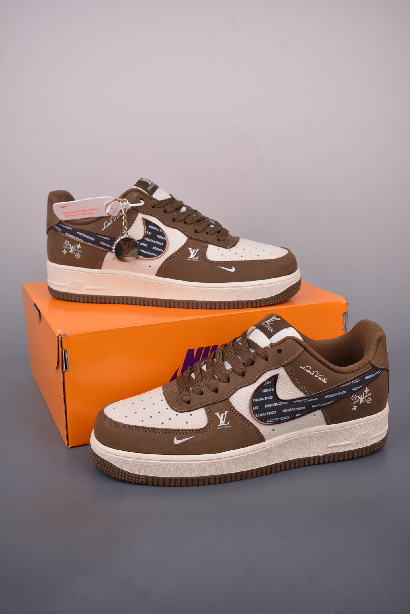 Nike Air Force 1 Low Louis Vuitton Sneakers Brown Leather Honeycomb Cushioned 6 i1758133231091 5633 0 4