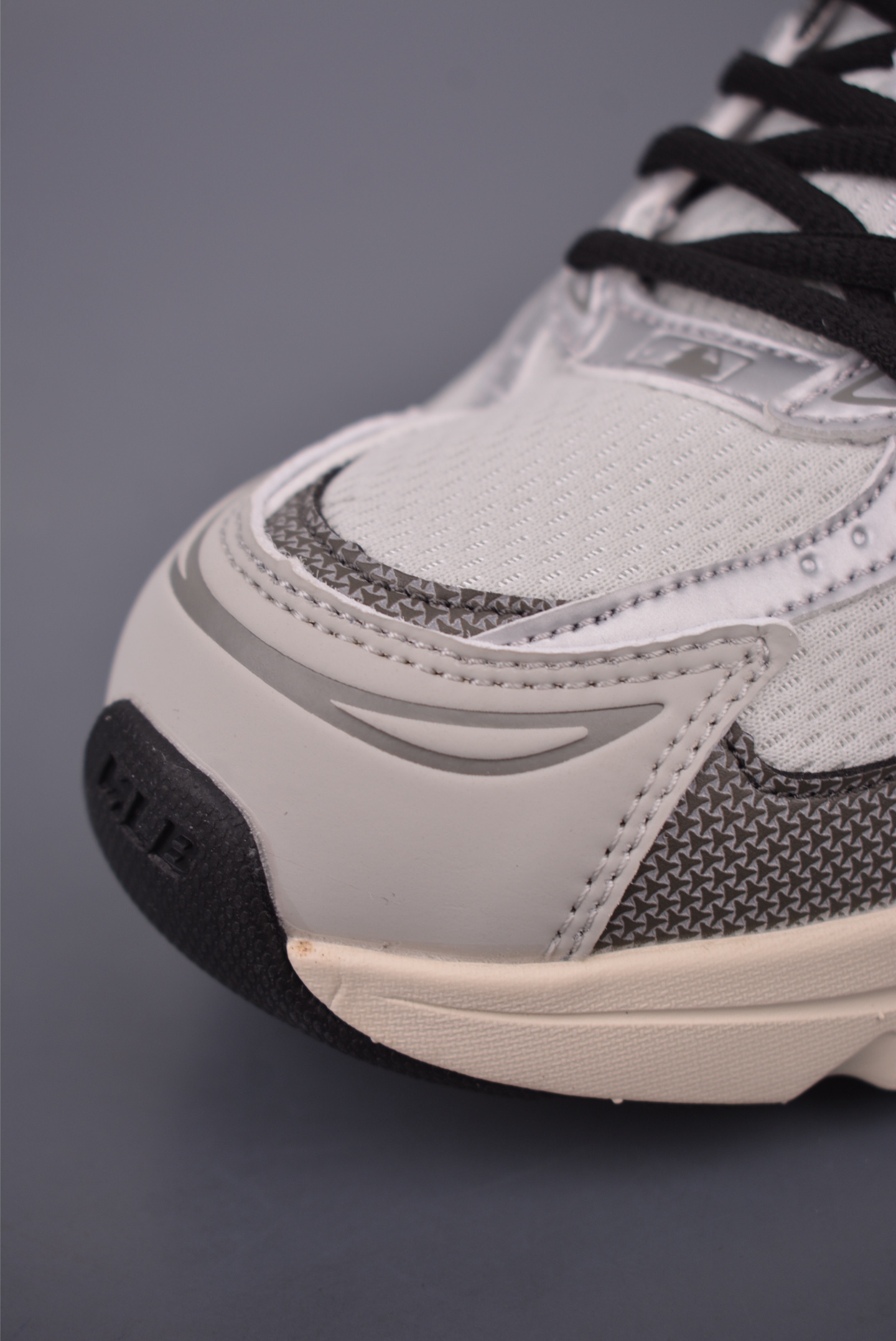 MLB Curve Runner Mono Mesh New York Yankees Chunky Sneakers - Fashionable & Comfy 6 i1758236475105 9282 0 5
