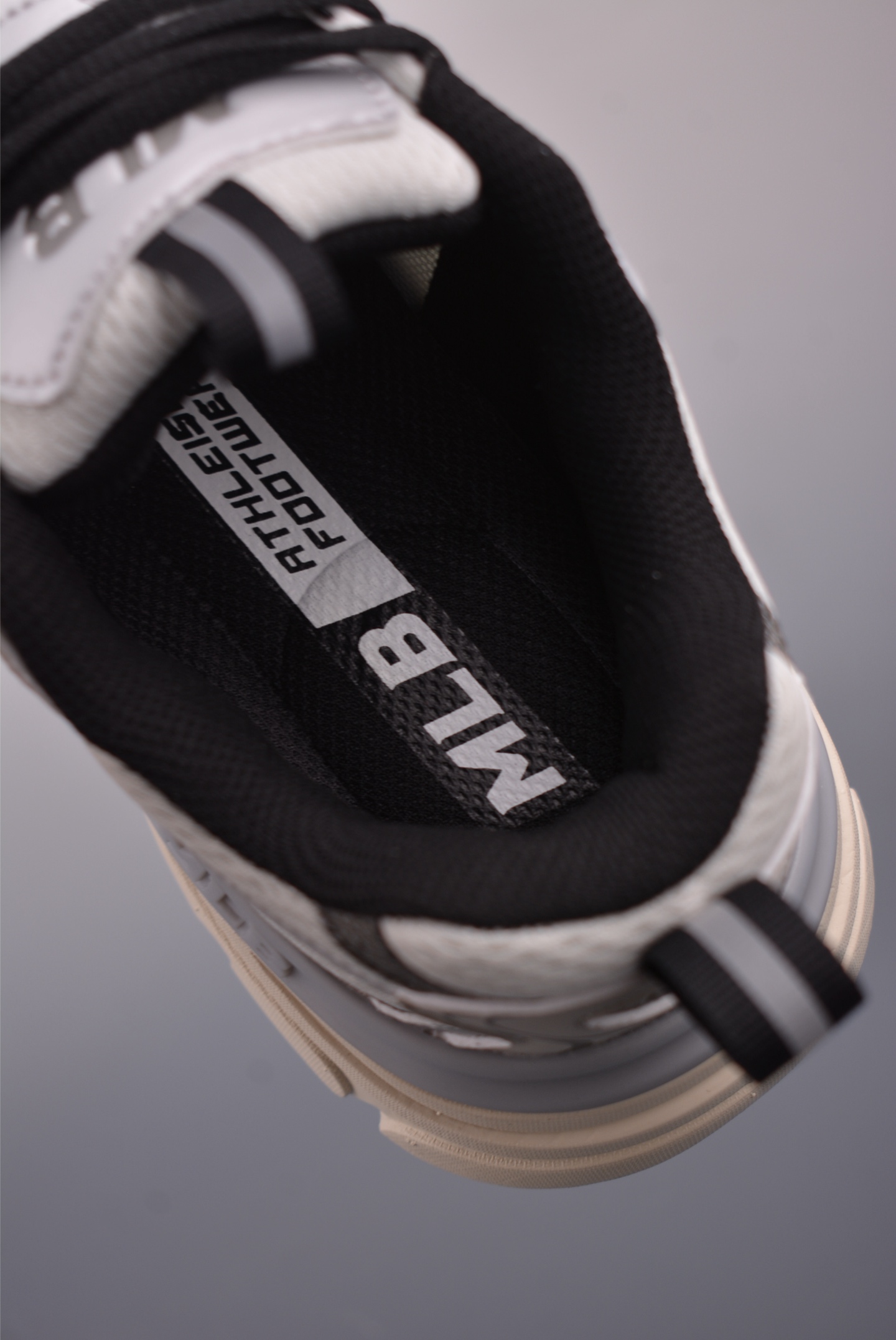 MLB Curve Runner Mono Mesh New York Yankees Chunky Sneakers - Fashionable & Comfy 9 i1758236477380 6962 0 8