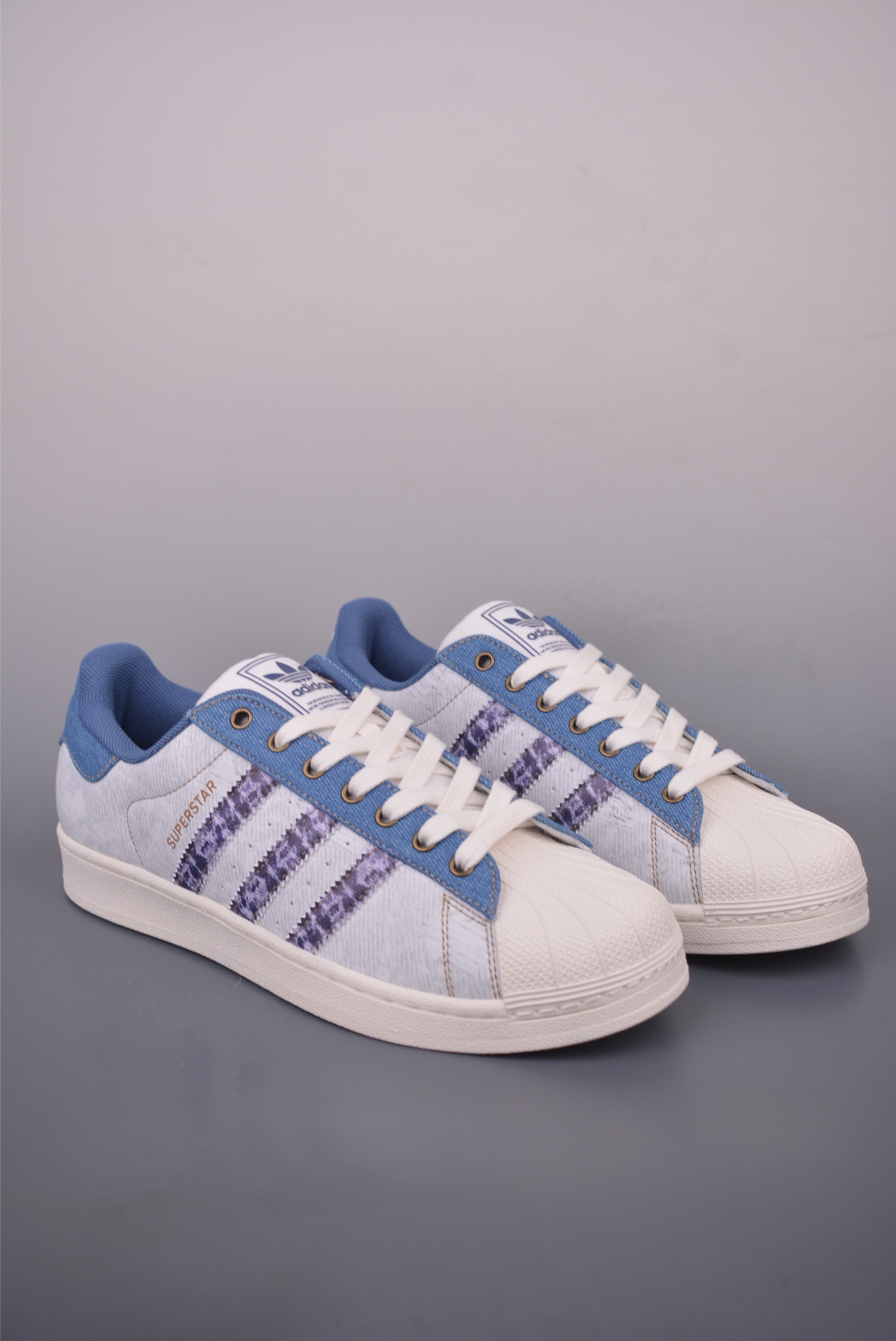 Adidas Originals Superstar 2.0: Classic Style with a Modern Twist 1 i1758236550573 8808 0 0