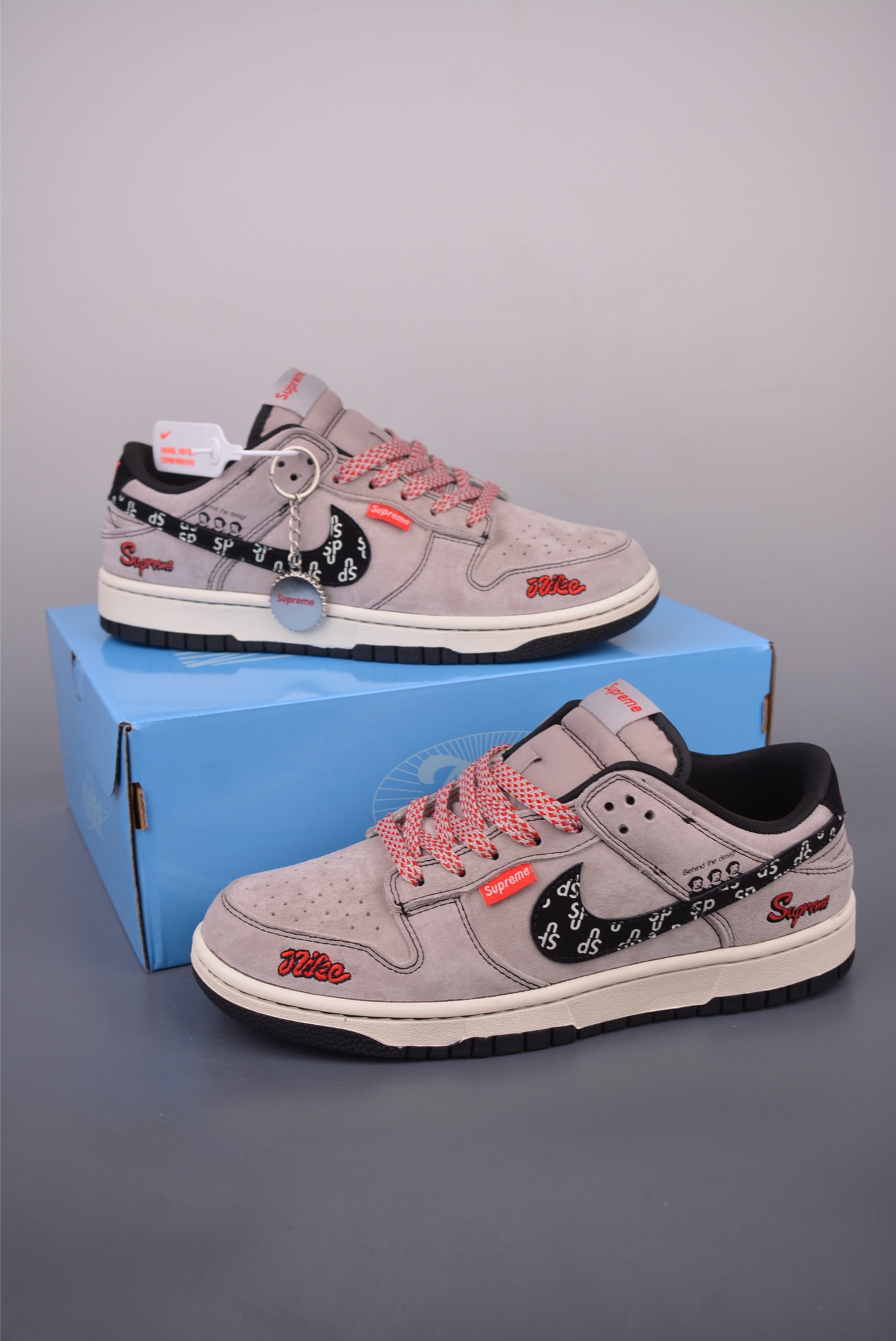 Nike SB Dunk Low Supreme Collaboration - Premium Quality & Comfort 5 i1758240772401 4111 0 4