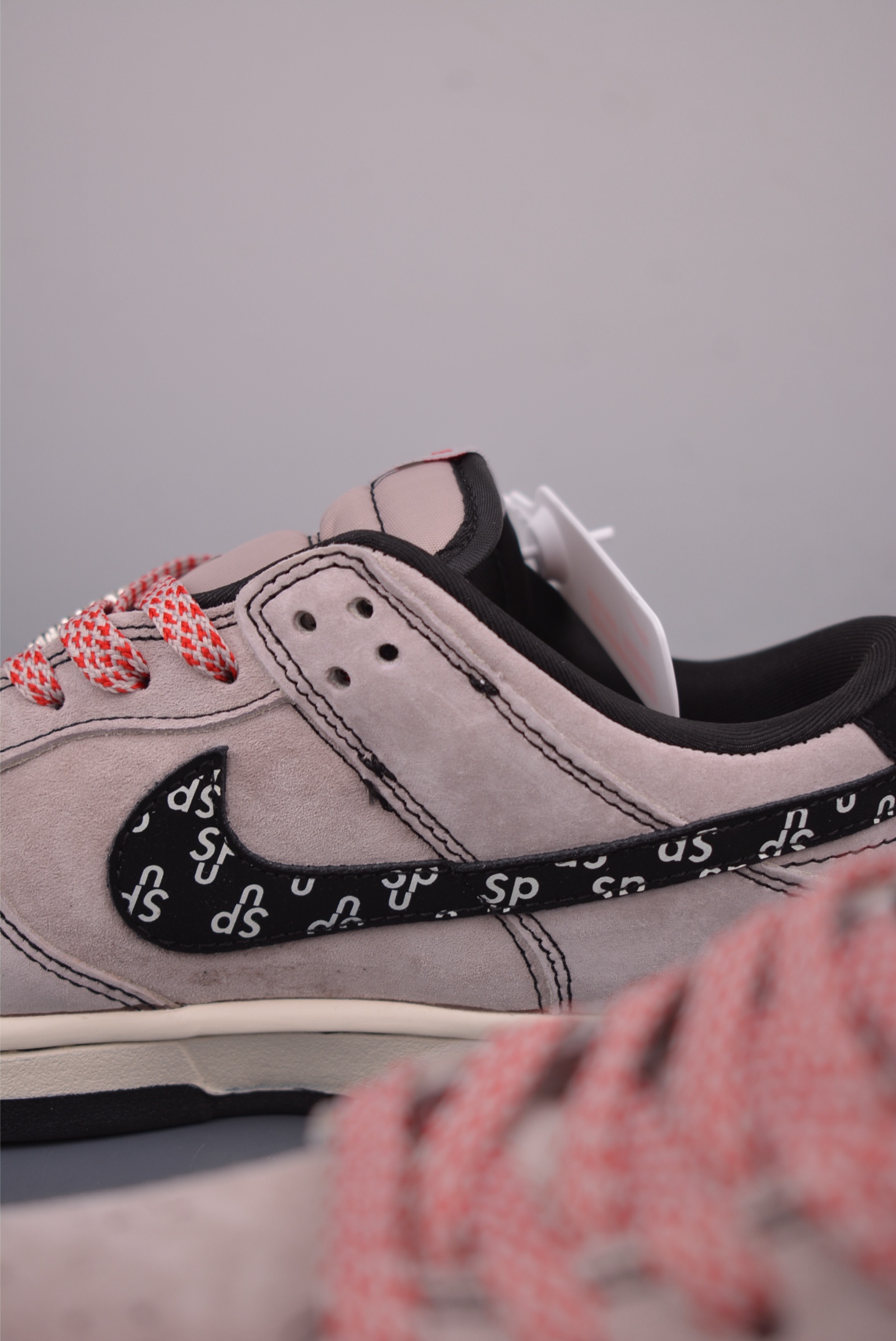 Nike SB Dunk Low Supreme Collaboration - Premium Quality & Comfort 8 i1758240774166 2478 0 7