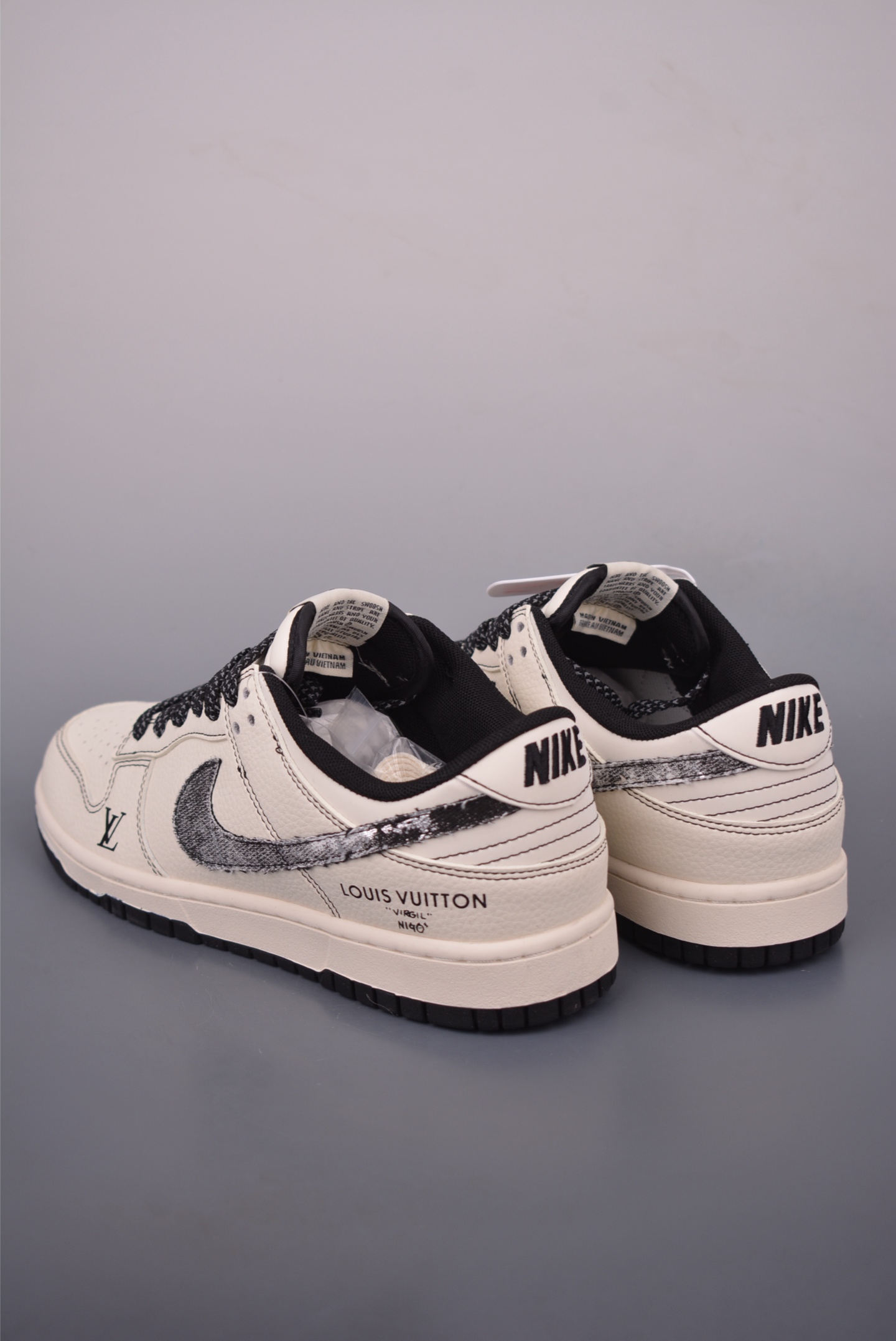 Nike SB Dunk Low Louis Vuitton Cream Leather Sneakers - Premium Quality 3 i1758240864602 699 0 1