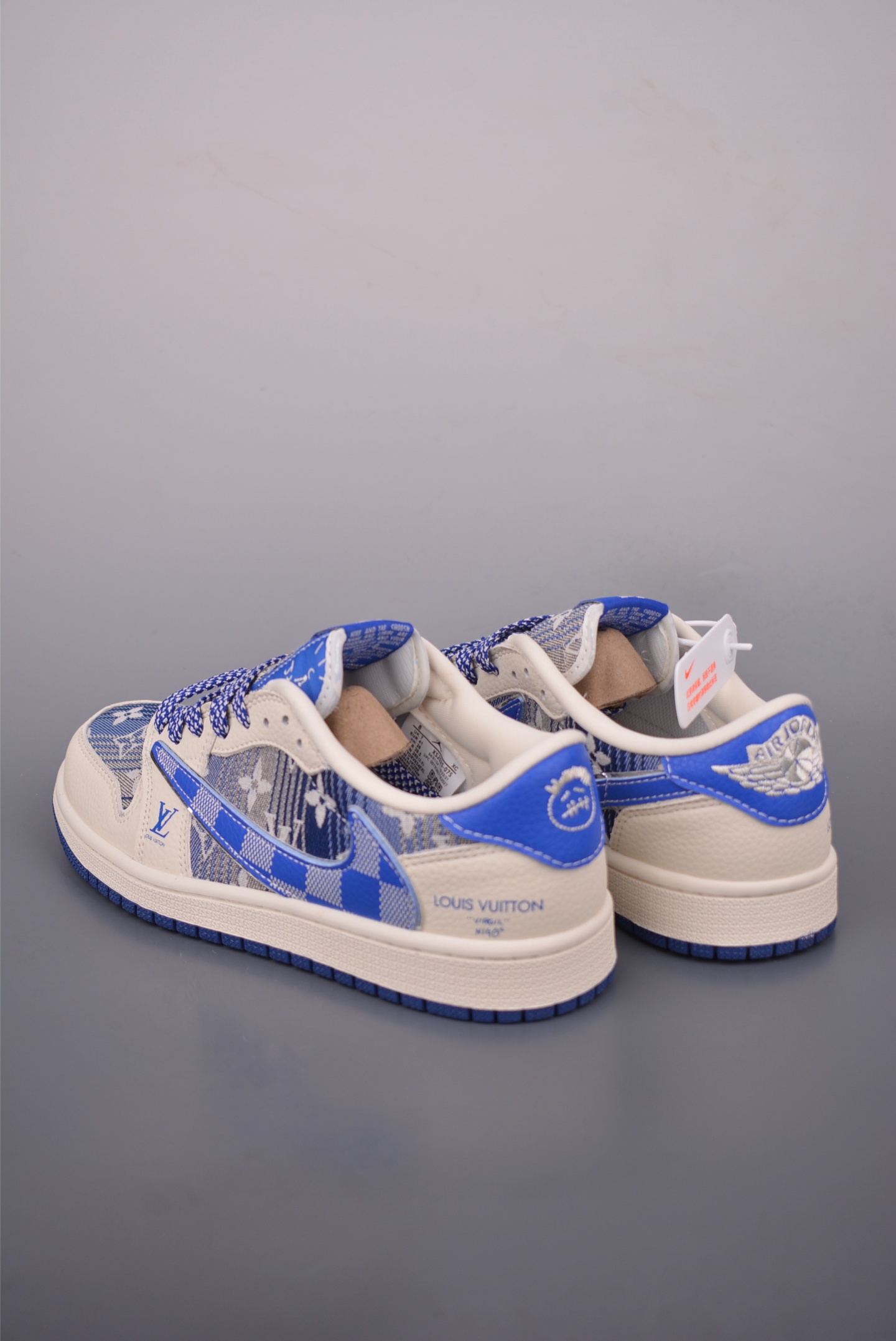 Louis Vuitton x Air Jordan 1 Low - Limited Edition Designer Sneakers 2 i1758240929447 7271 0 1