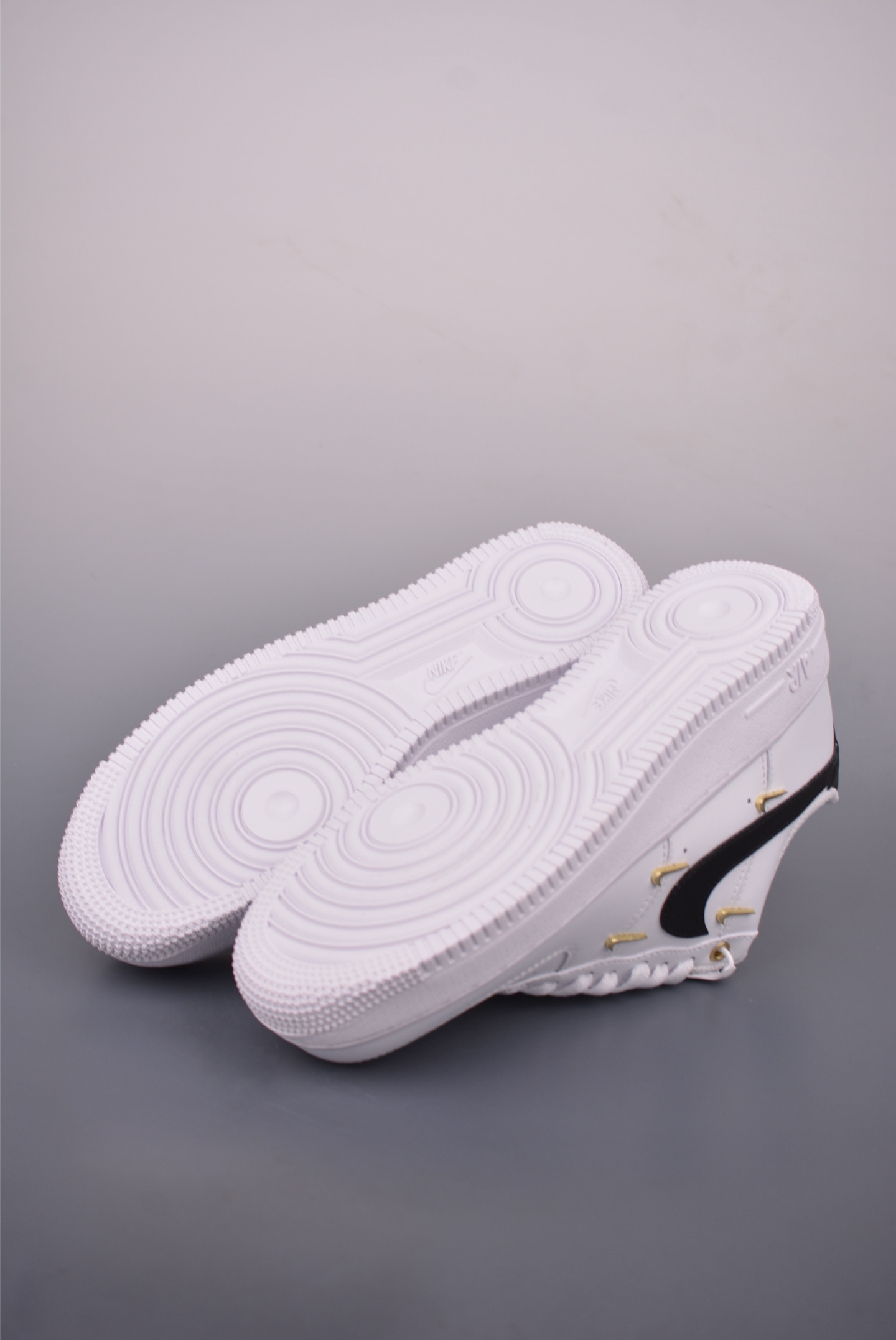 Nike Air Force 1 Low 白黑迷你勾 ZH0316-113