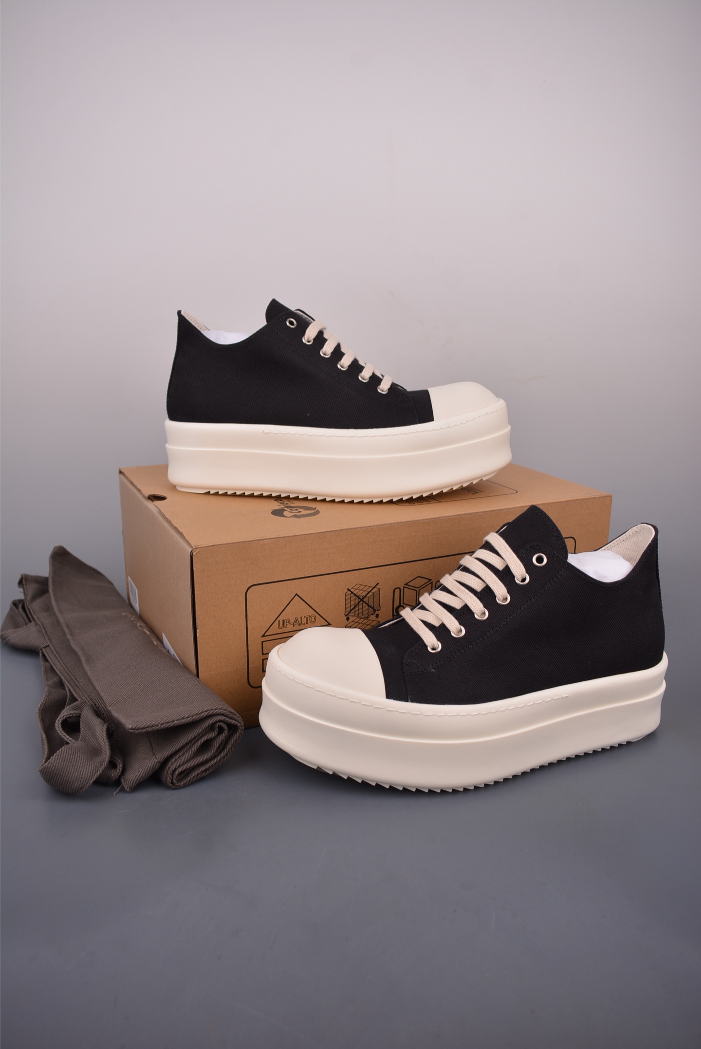 480 Rick Owens DRKSHDW Hollywood 瑞克·欧文斯 黑白帆布 RU02C7897