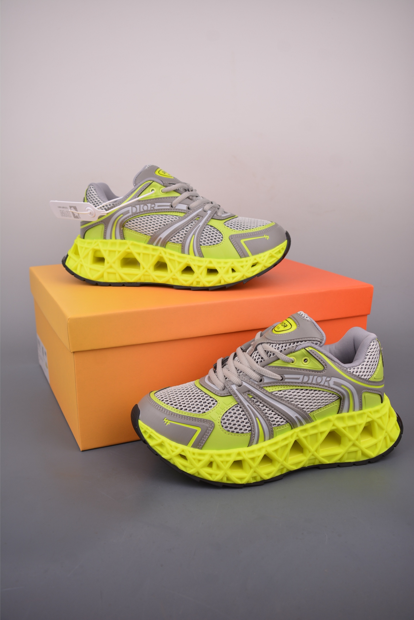 350 Dior x Kaws迪奥 联名款B35胶囊系列 镂空网面 3SN323ZCY