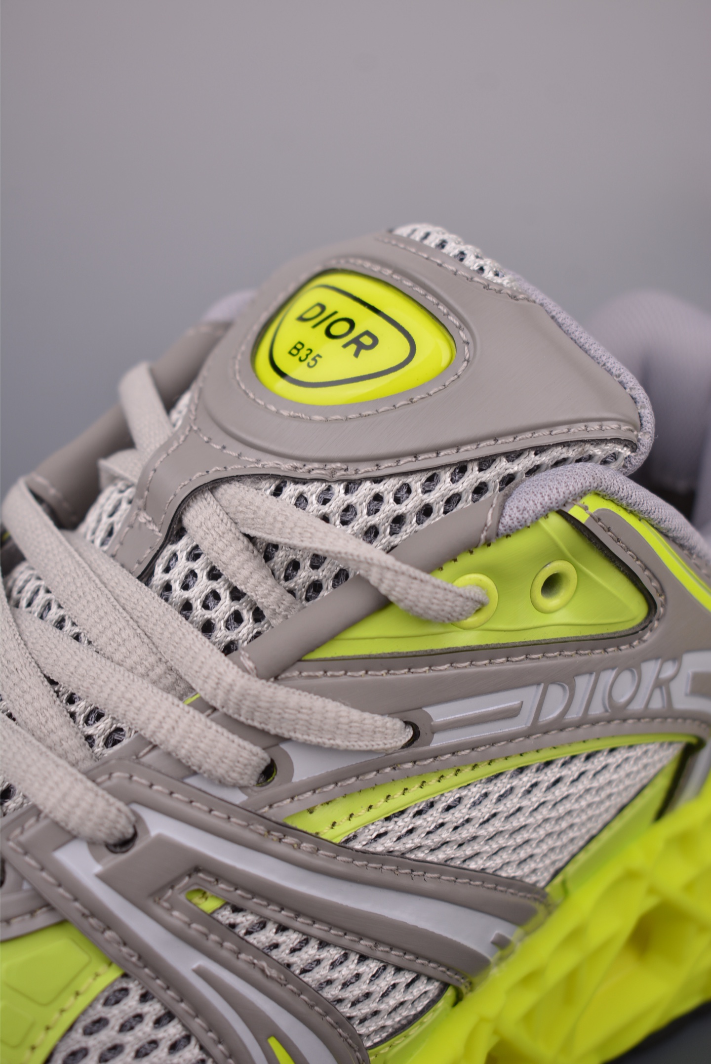 350 Dior x Kaws迪奥 联名款B35胶囊系列 镂空网面 3SN323ZCY