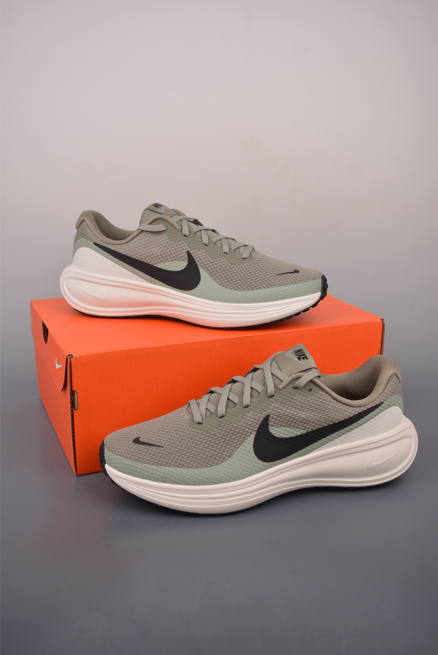 Nike Revolution 8 Running Shoes | Original Quality | HJ9198-3002722 5 i1758409411754 1537 0 4