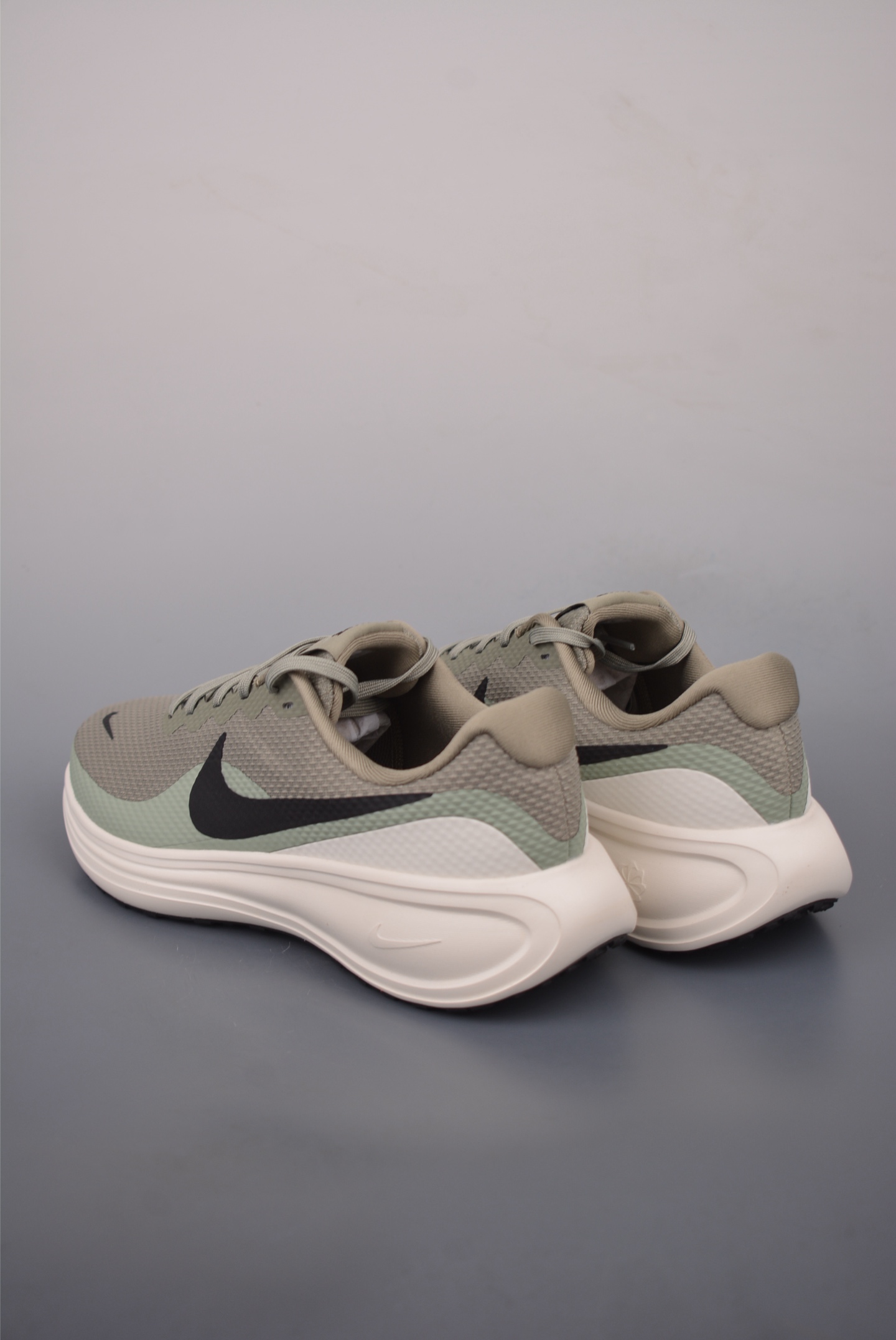Nike Revolution 8 Running Shoes | Original Quality | HJ9198-3002722 2 i1758409411754 3545 0 1