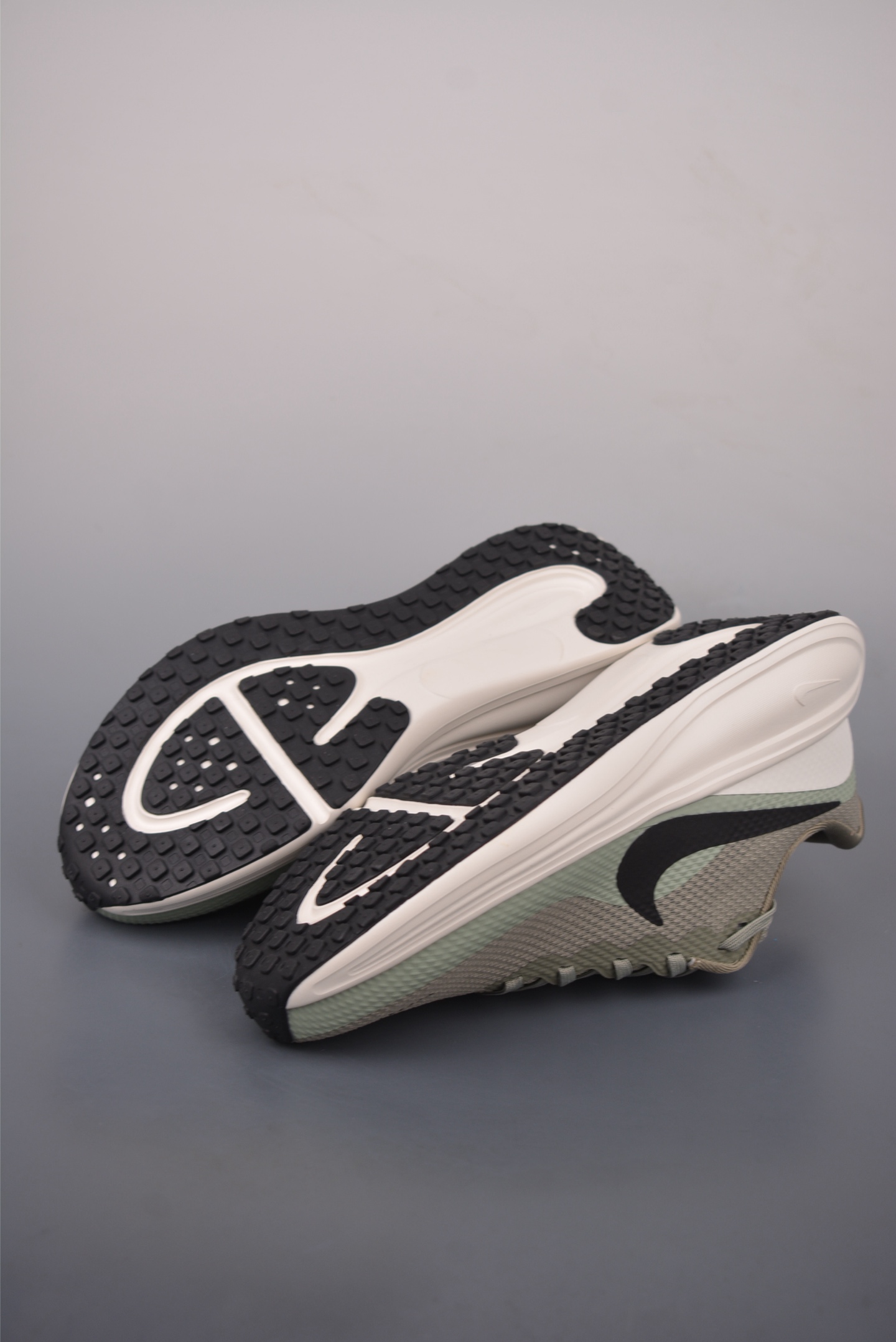 Nike Revolution 8 Running Shoes | Original Quality | HJ9198-3002722 3 i1758409413459 7686 0 2
