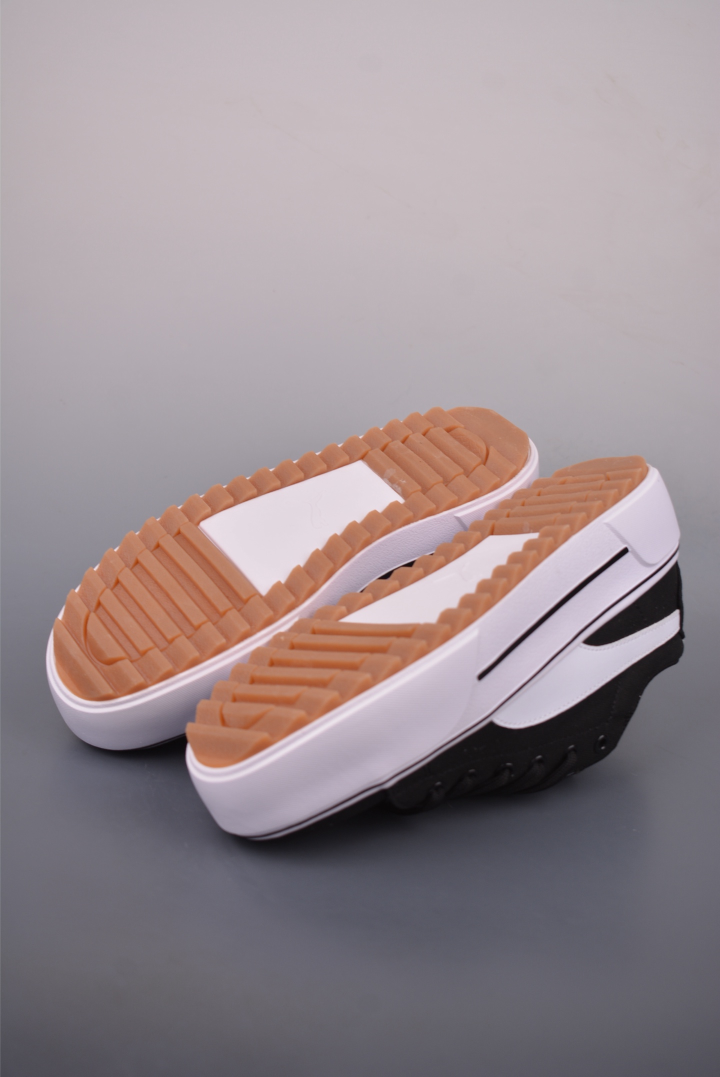 PUMA Kaia Platform Lightweight Anti-Slip Low-Top Sneakers - Perfect Detail 3 i1758410729853 6538 0 2