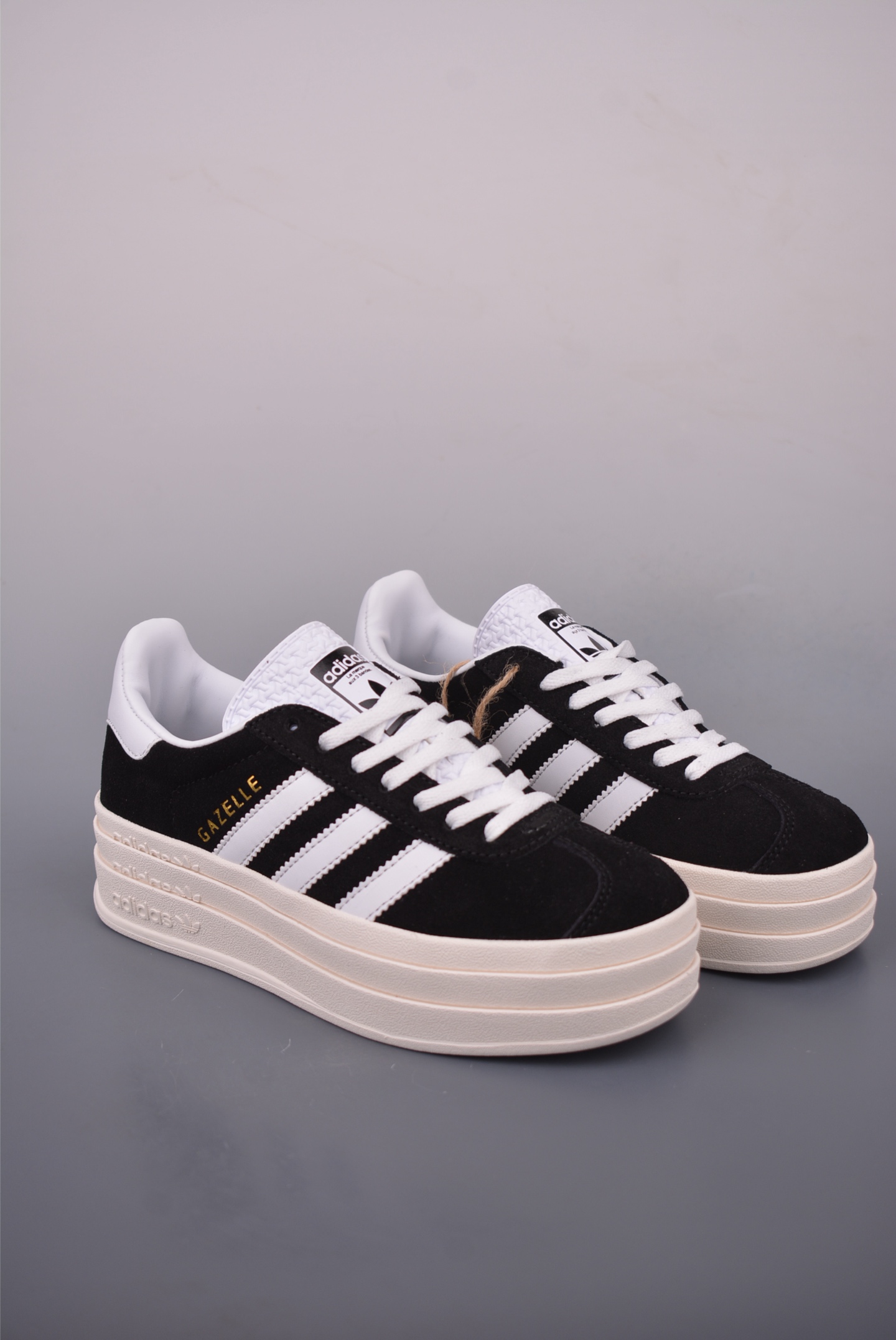 Adidas Gazelle Bold Platform Sneakers - Iconic Style, Enhanced Comfort 2 i1758412876560 4284 0 0