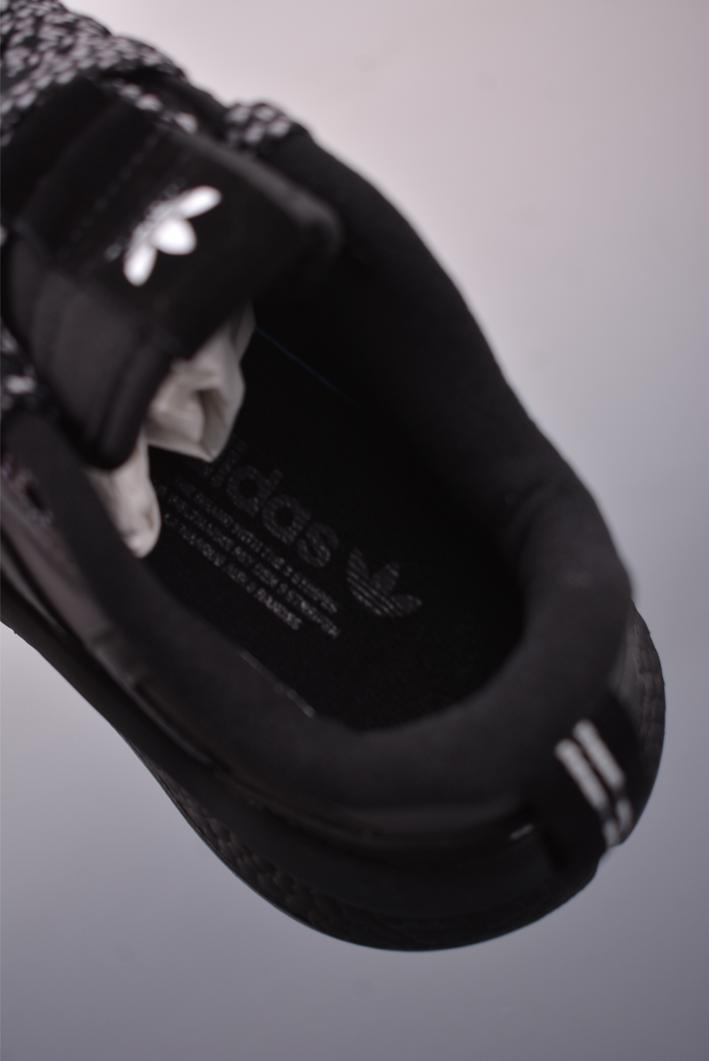 Adidas Nite Jogger Boost: Retro-Style Running Shoes - All Black 10 i1758412939804 1980 0 8