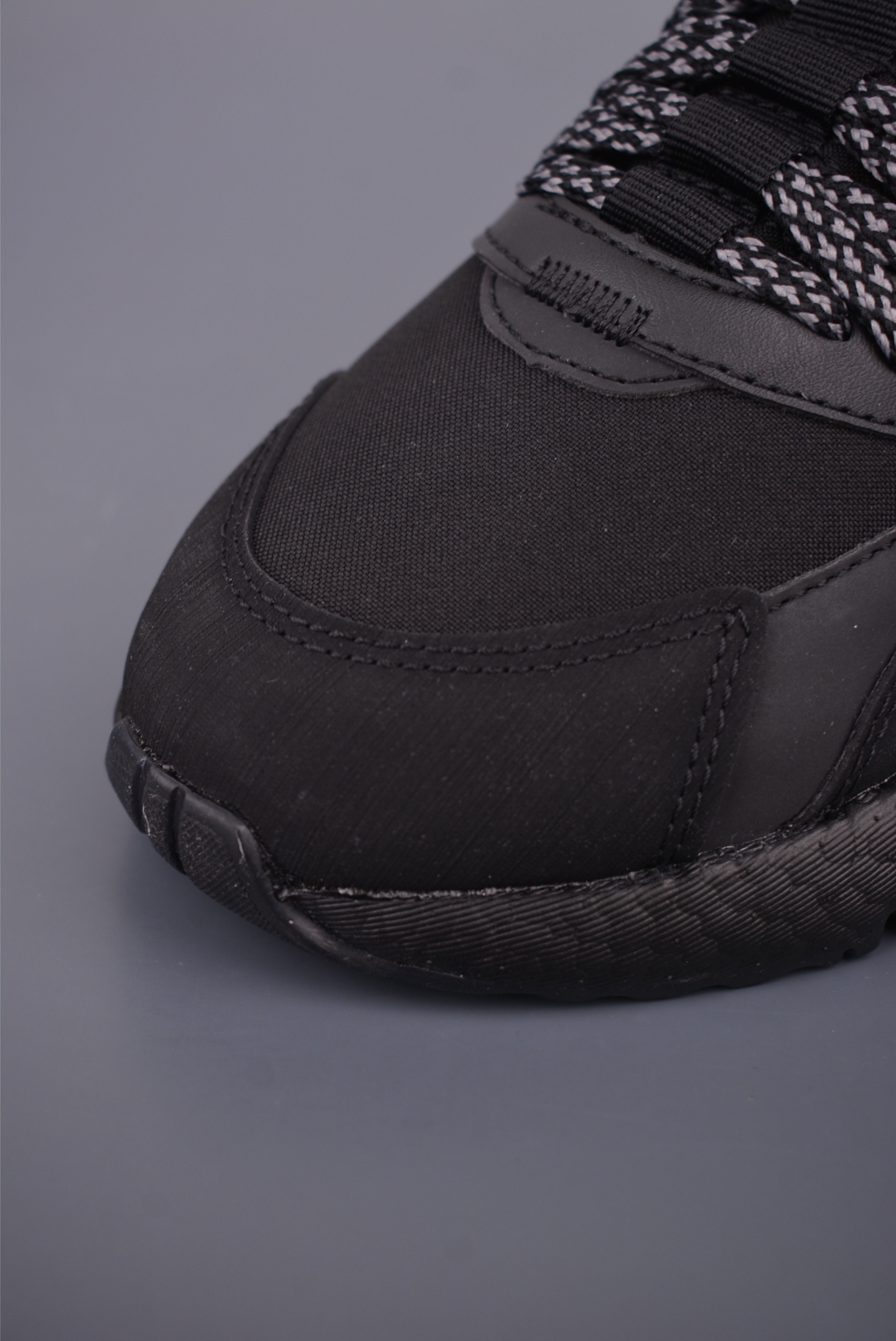Adidas Nite Jogger Boost: Retro-Style Running Shoes - All Black 7 i1758412941603 9071 0 5