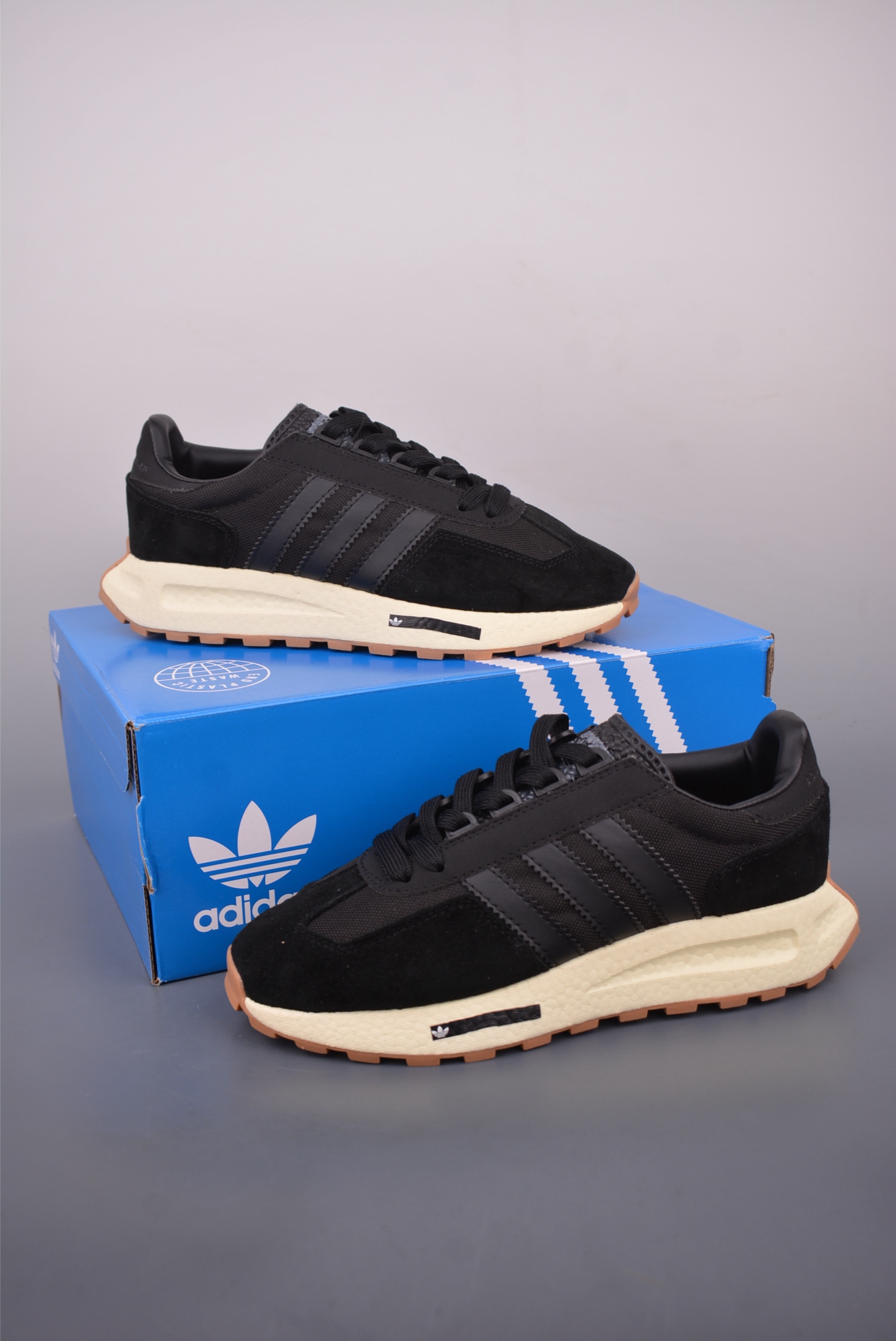 Adidas Racing E5 Boost Prototype: Lightweight, Retro-Style Green Sneakers 5 i1758412997850 2390 0 4