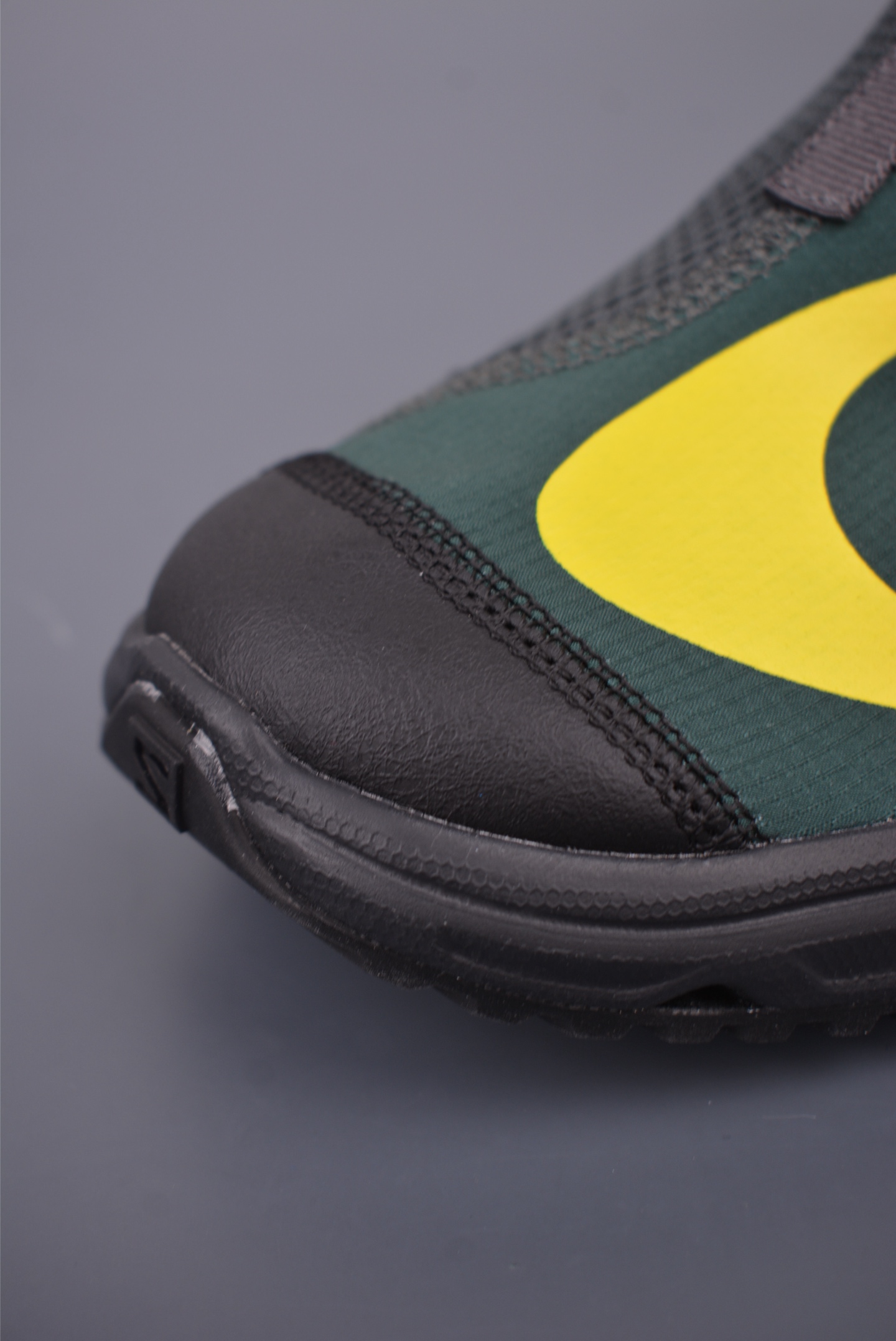 Salomon RX Slide 3.0: Breathable, Anti-Slip Clogs for Lightweight Comfort 7 i1758413089723 2660 0 5