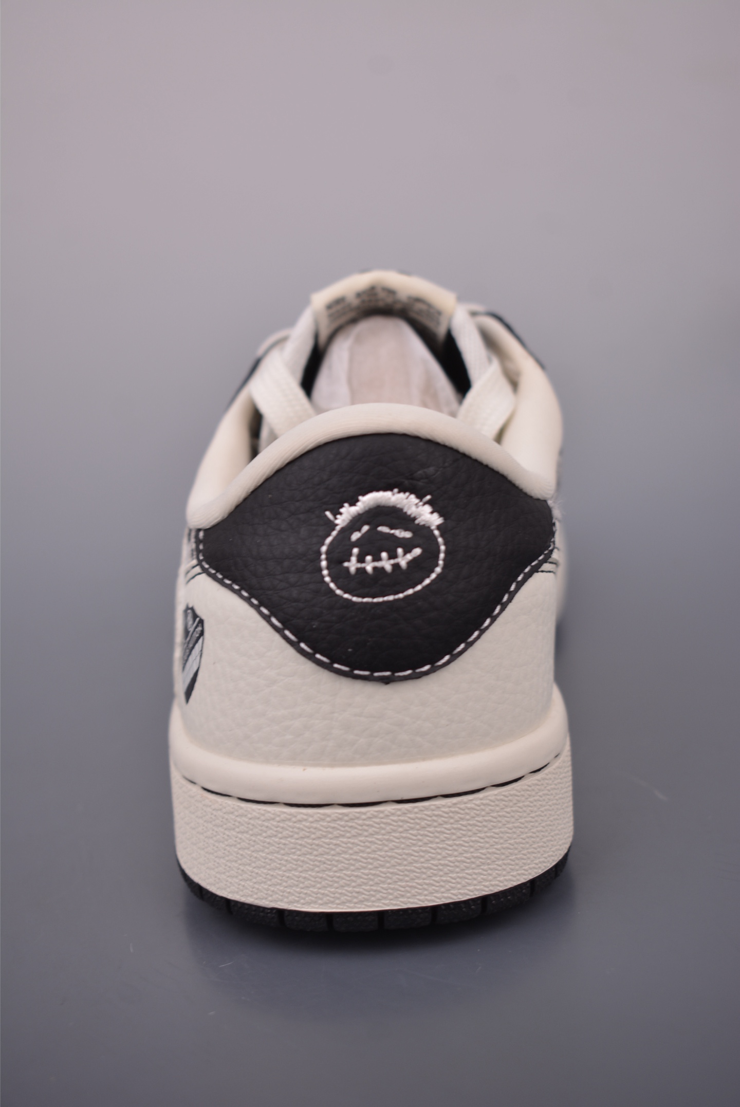 Fragment x Travis Scott x LV Air Jordan 1 Low 三方联名倒钩 SC0601-052