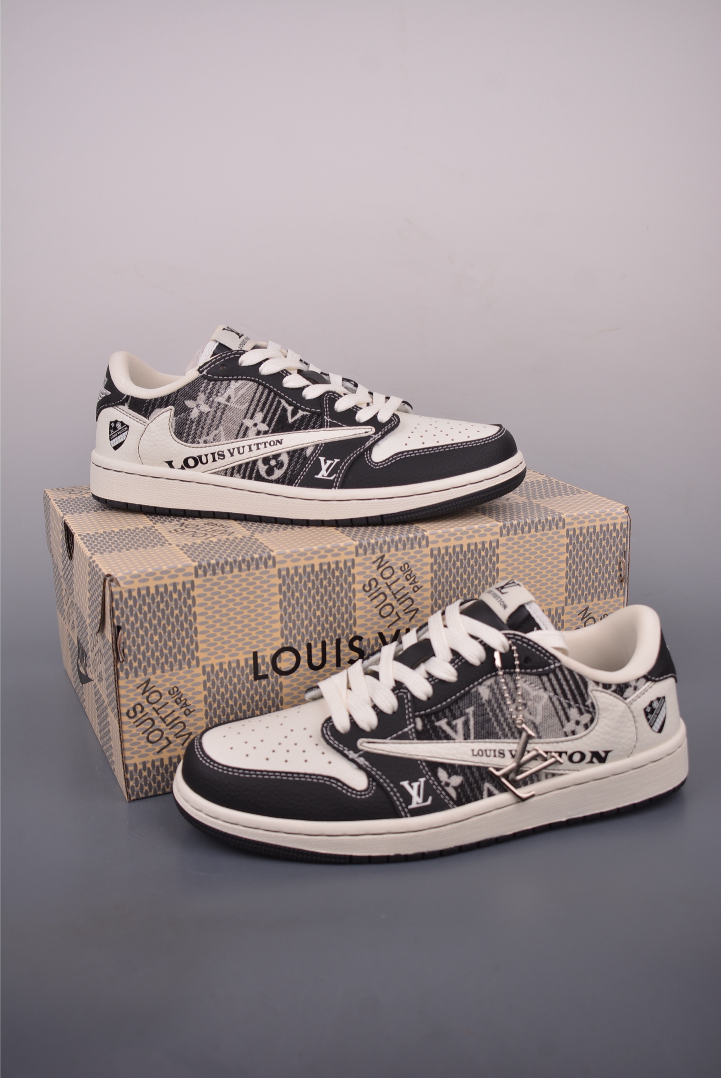 Fragment x Travis Scott x LV Air Jordan 1 Low 三方联名倒钩 SC0601-052