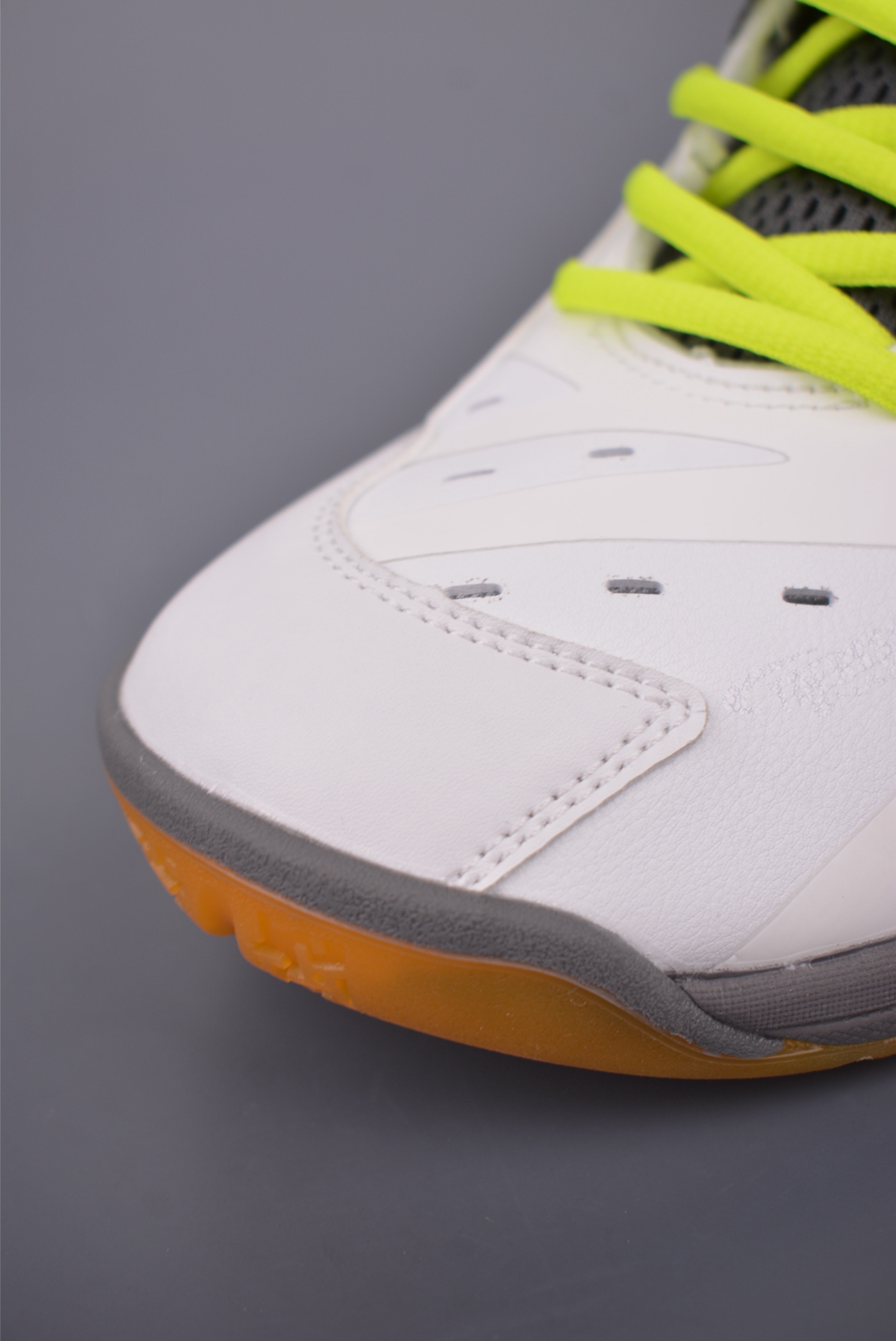 Yonex Power Cushion 65 Z1 Badminton Shoes - Enhanced Cushioning, Stability 7 i1758413862774 4918 0 5