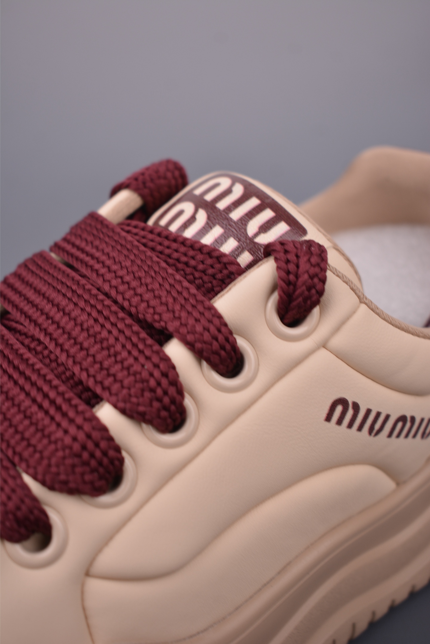 260 MIU MIU 缪缪 Sko A/S新款德训鞋 颜值担当火爆款 厚底老爹鞋 20250913