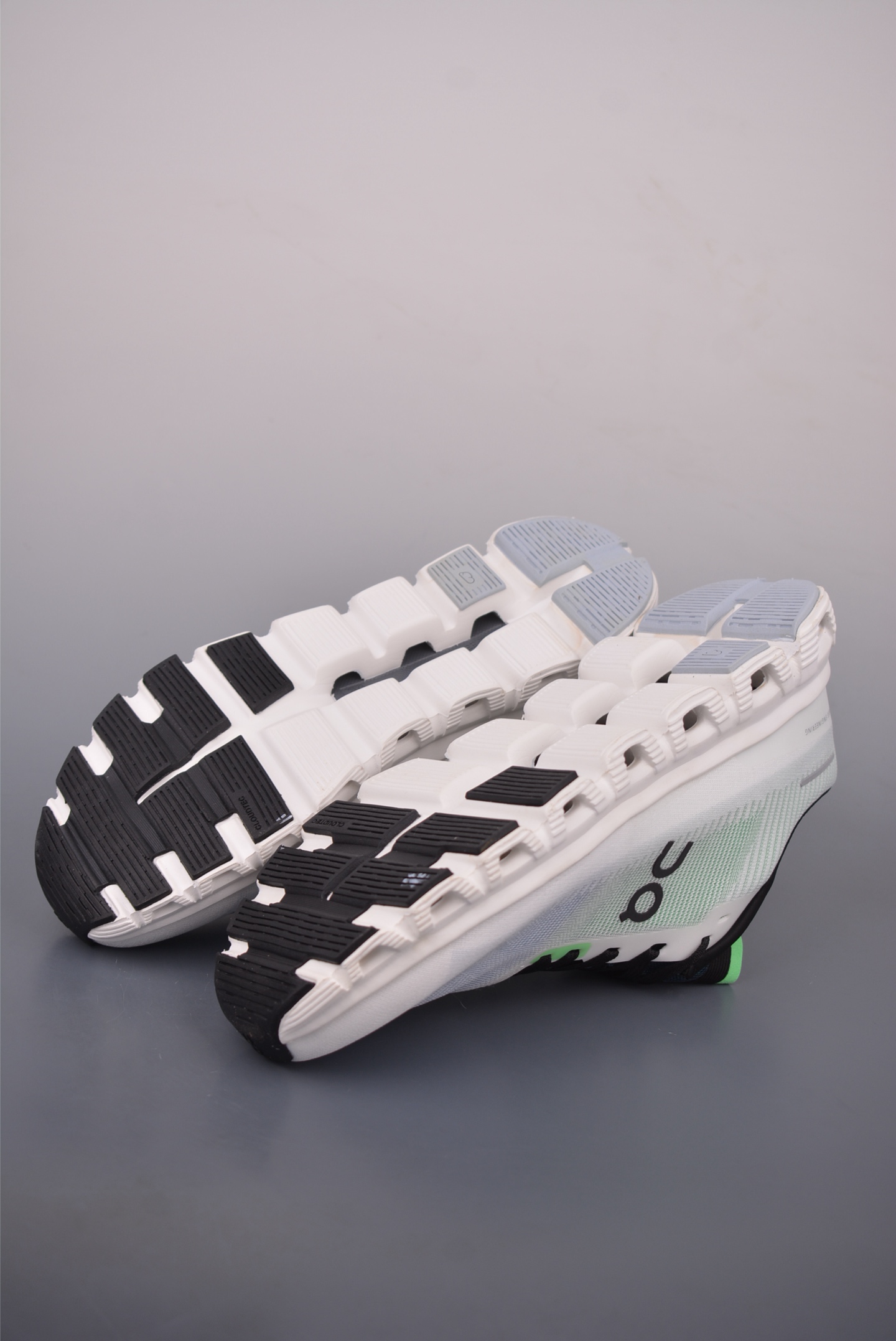 On Cloud 6 Push Running Shoes - Outdoor, Street Style, and Functional Design 4 i1758495162393 4800 0 2