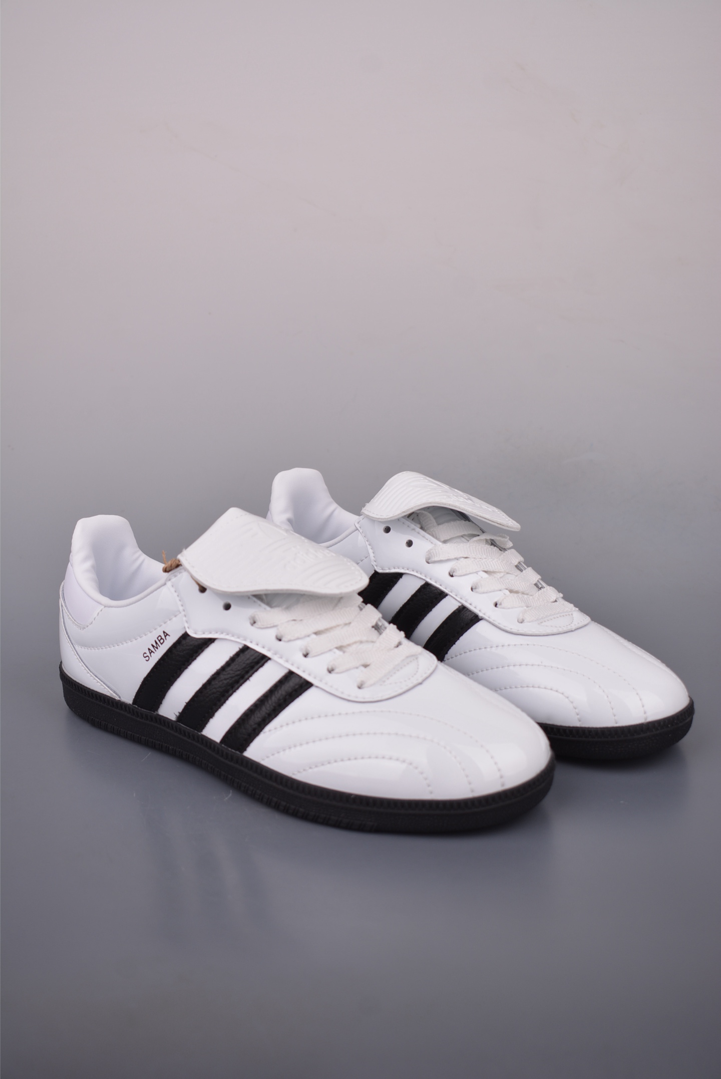 Adidas Samba OG LT W Casual Sneakers - Classic Style, Modern Comfort 2 i1758495208911 884 0 0