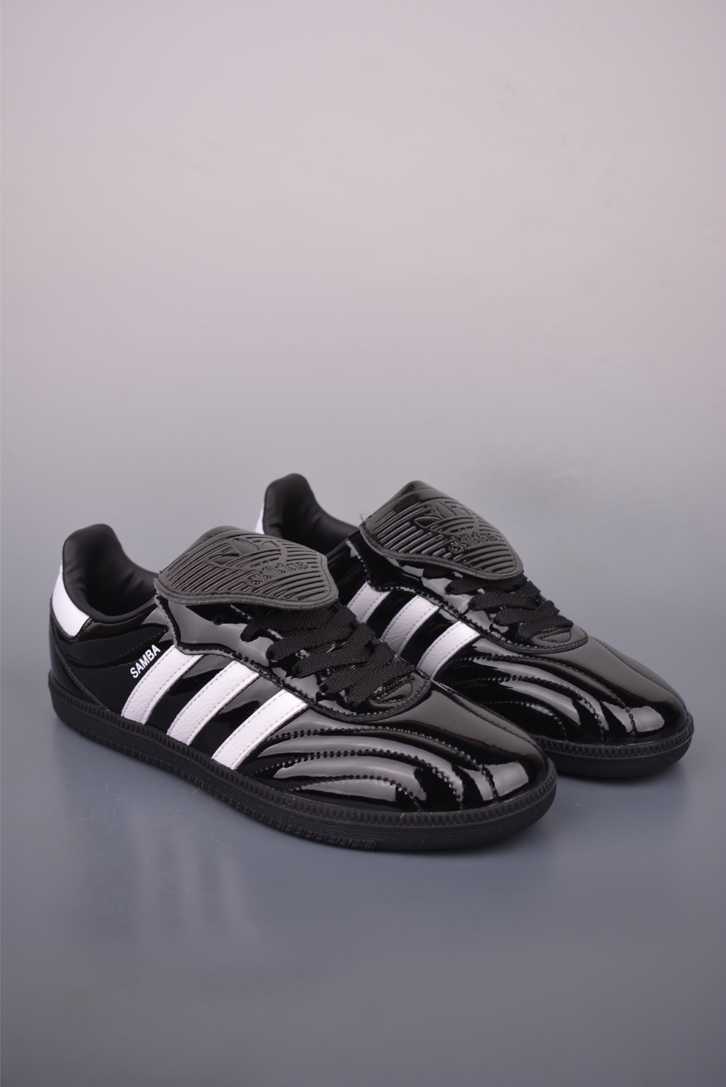 Adidas Samba OG LT W Casual Sneakers - Classic Style & Comfort 1 i1758495231476 4274 0 0