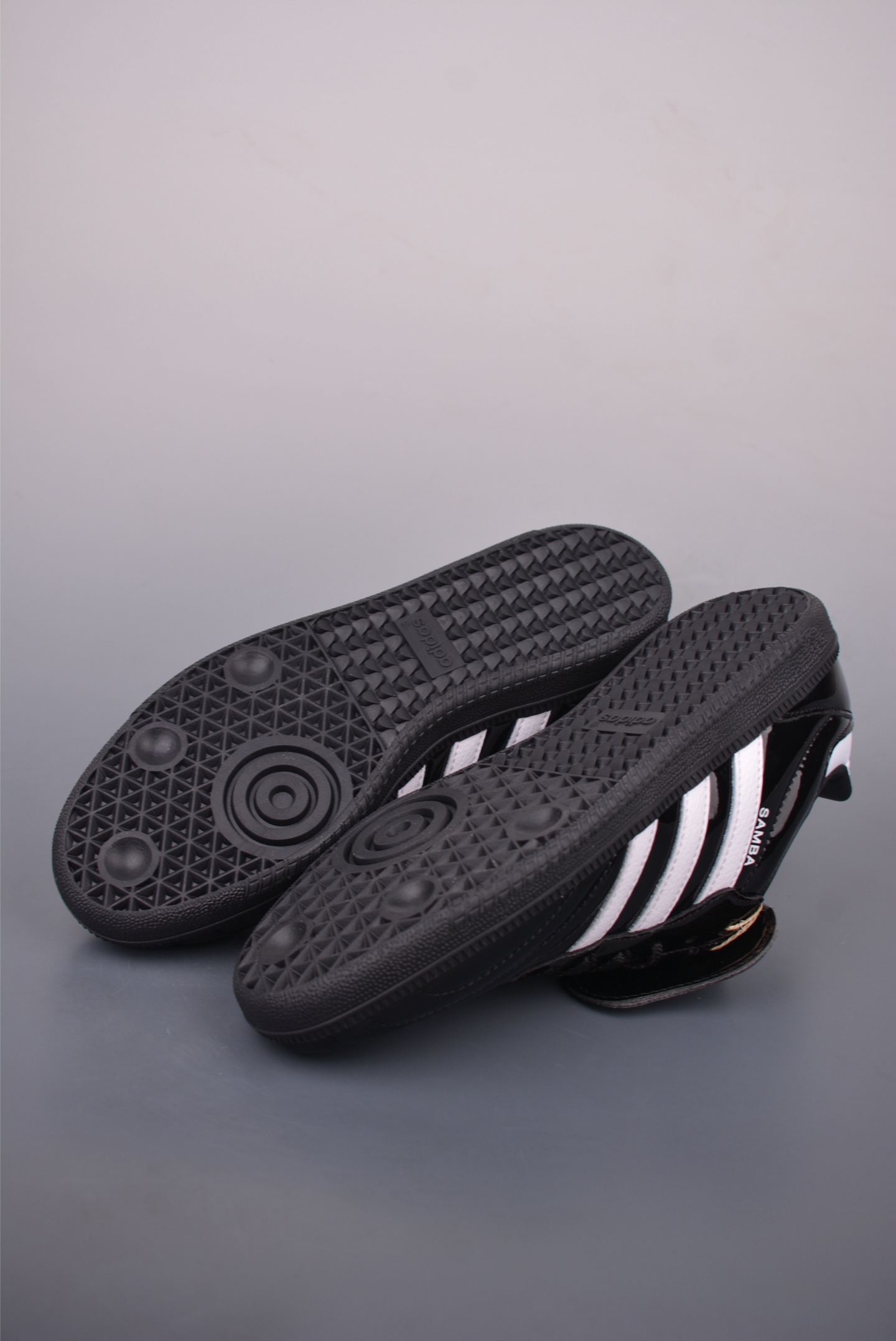 Adidas Samba OG LT W Casual Sneakers - Classic Style & Comfort 3 i1758495231482 6373 0 2