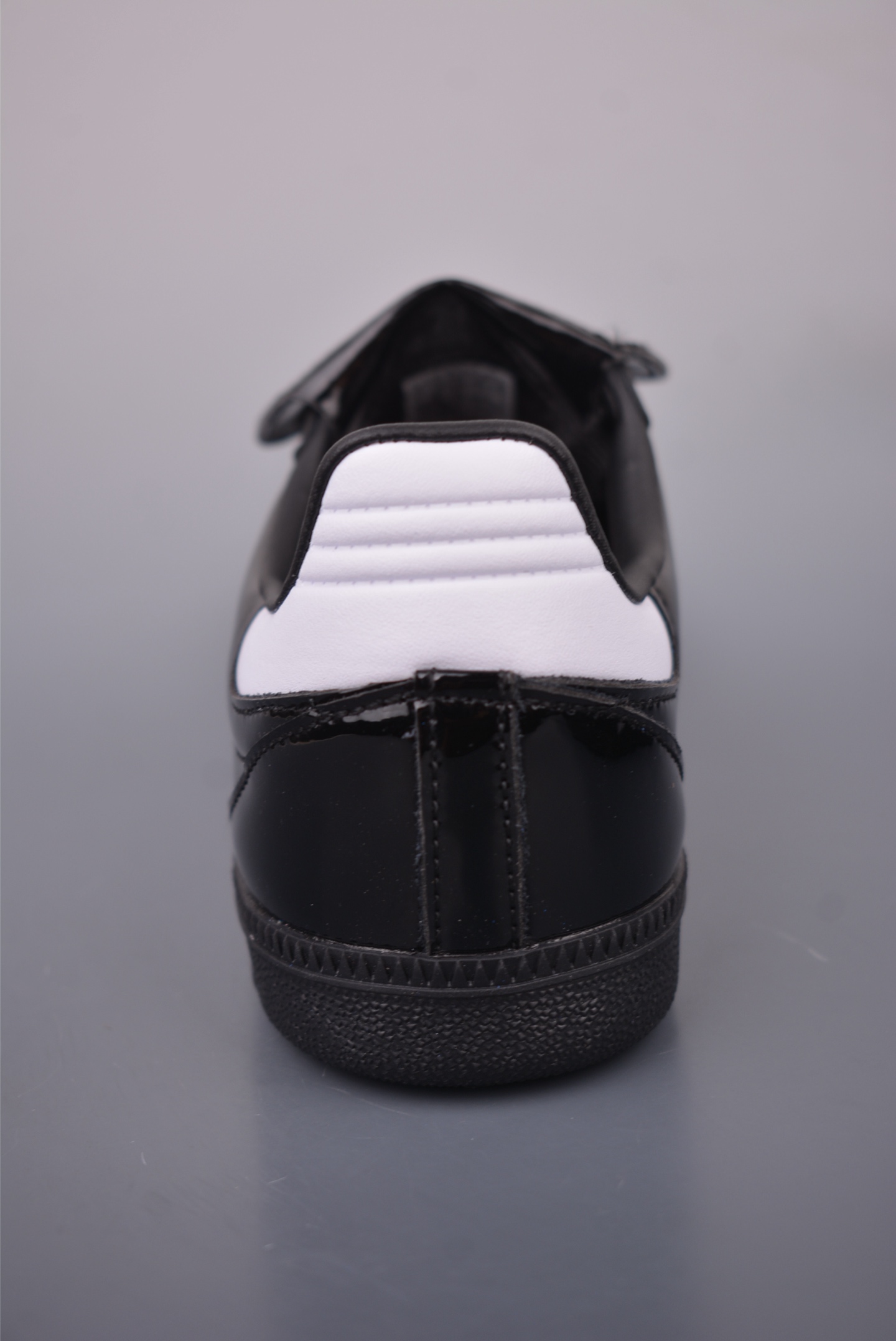Adidas Samba OG LT W Casual Sneakers - Classic Style & Comfort 4 i1758495234305 1732 0 3