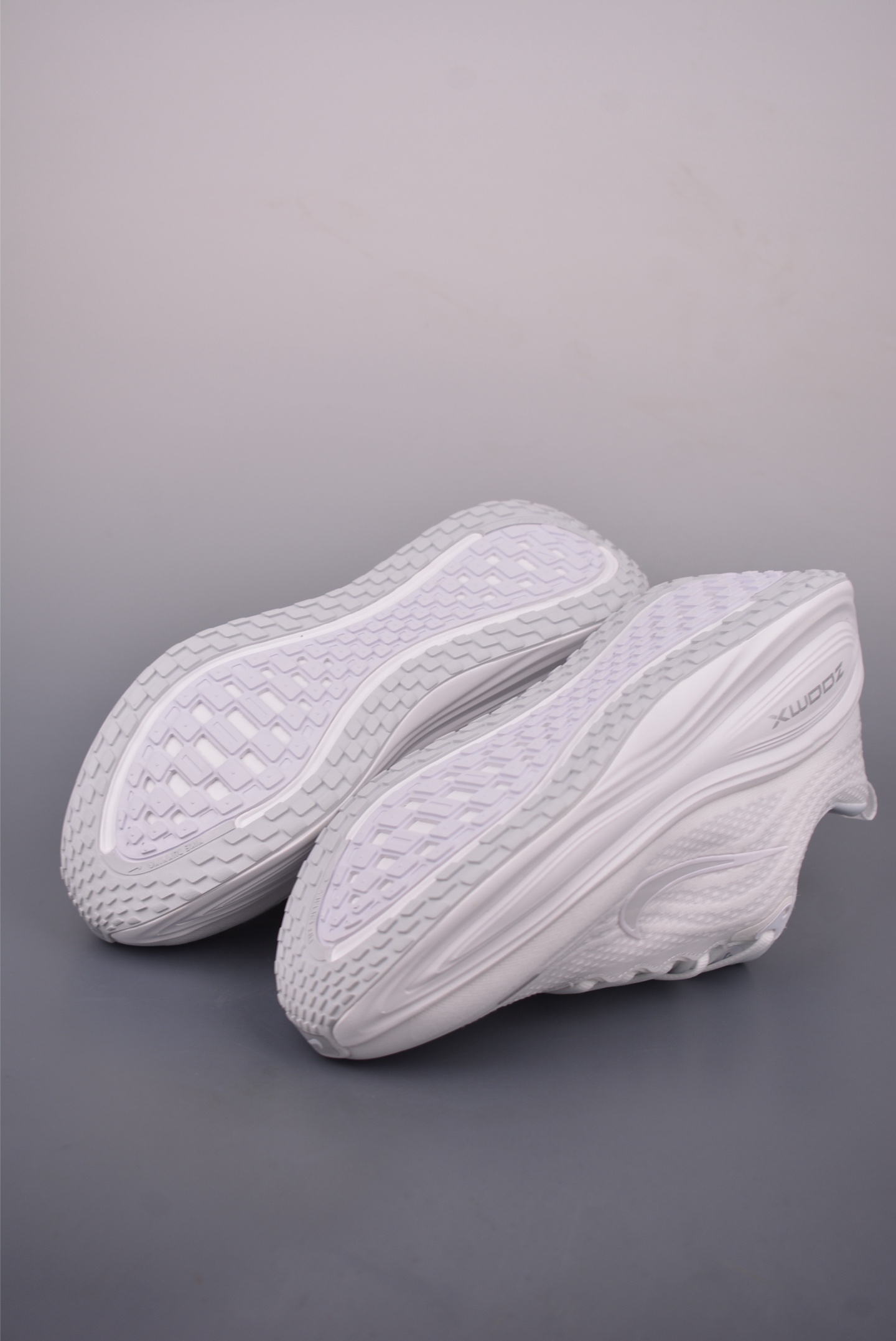 Nike Air Zoom Vomero Plus Running Shoes - Advanced Tech, Ultimate Comfort 3 i1758495340167 2827 0 2