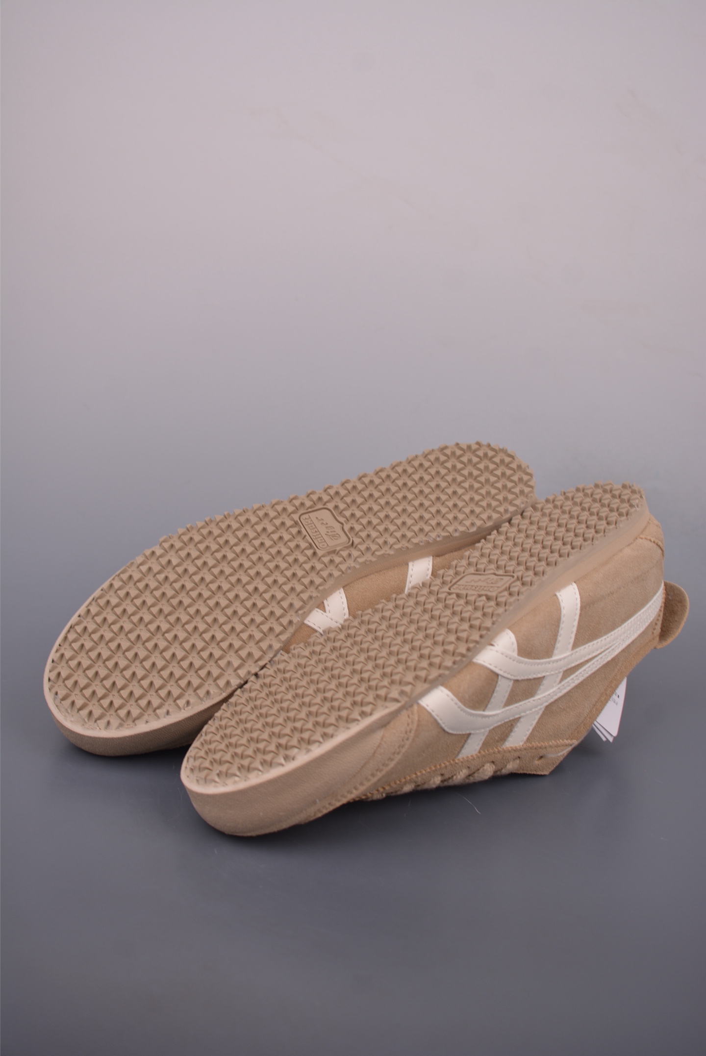 Onitsuka Tiger Mexico 66 NM Sneakers - Premium Craftsmanship & Authentic Style 4 i1758495415506 3174 0 2