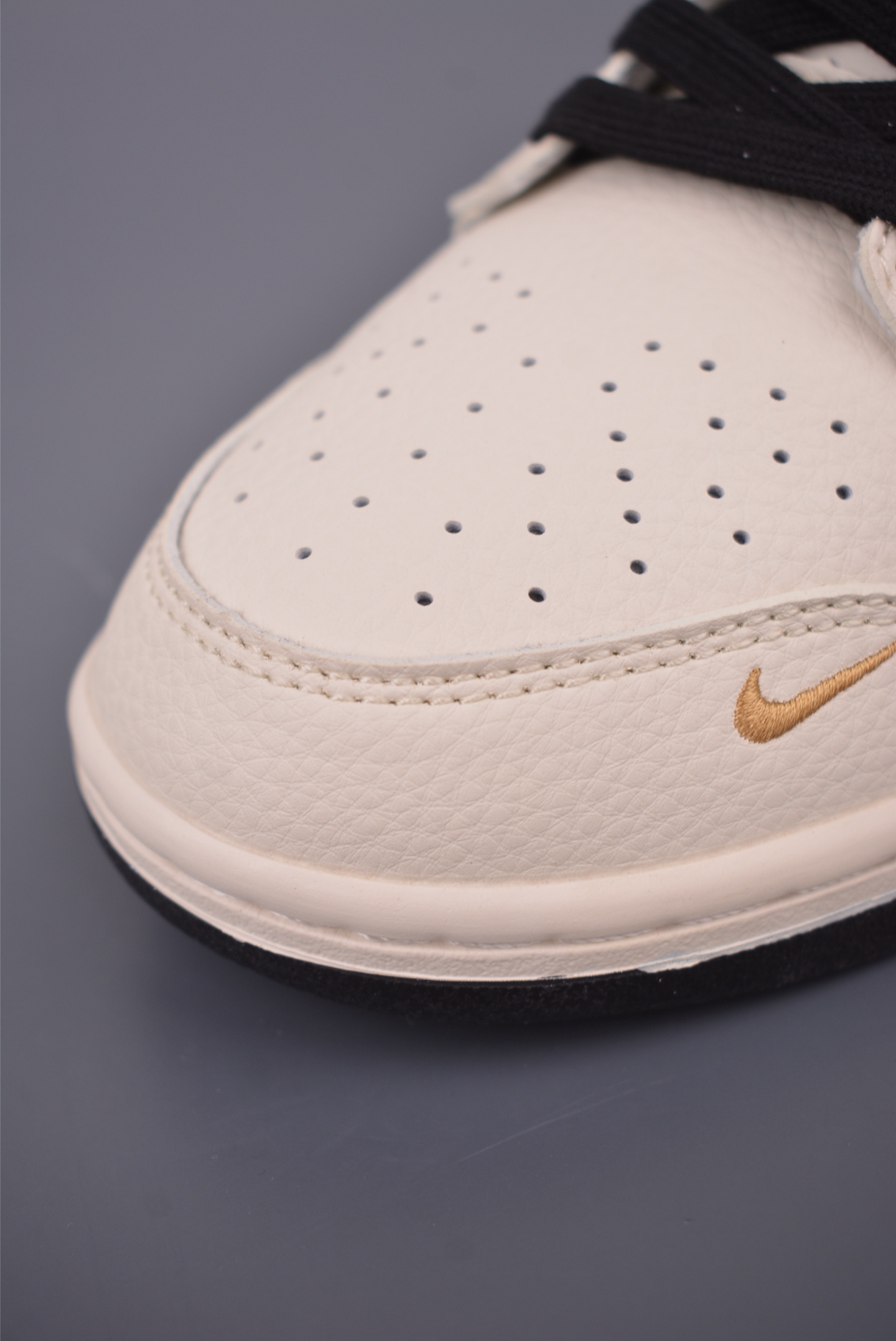 Nike SB Dunk Low Stussy Cream Black Sneakers Premium Leather Shoes 6 i1758496796427 4205 0 5