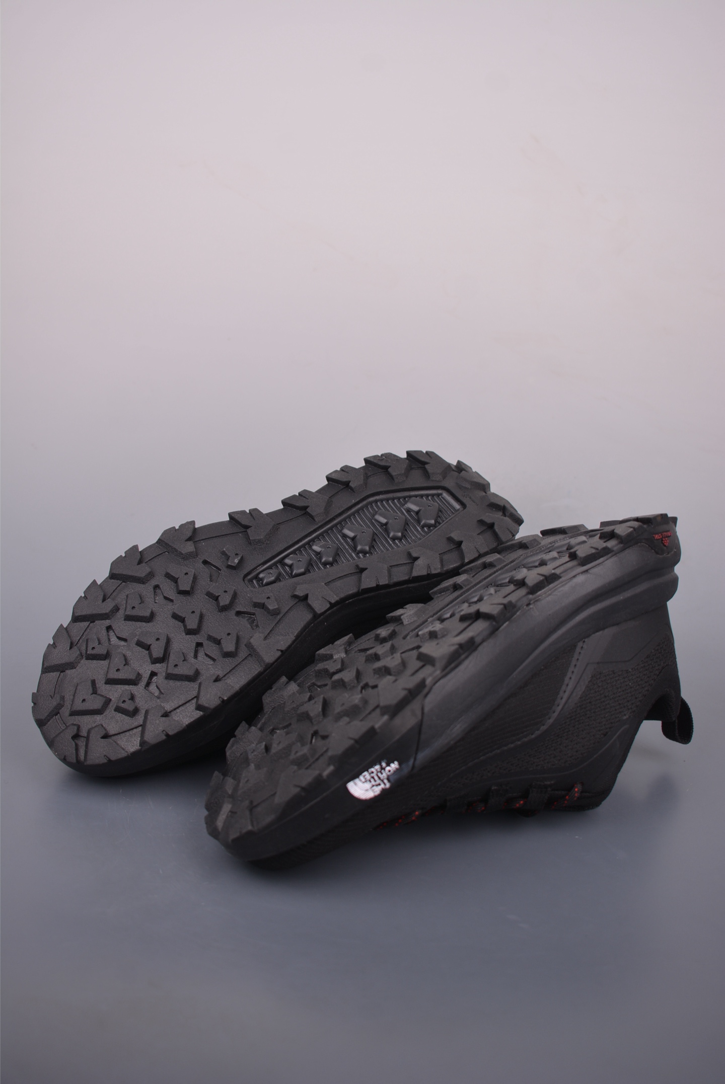 The North Face Offtrail Low-Top Hiking Shoes - Outdoor Style & Comfort 4 i1758497068862 6768 0 2