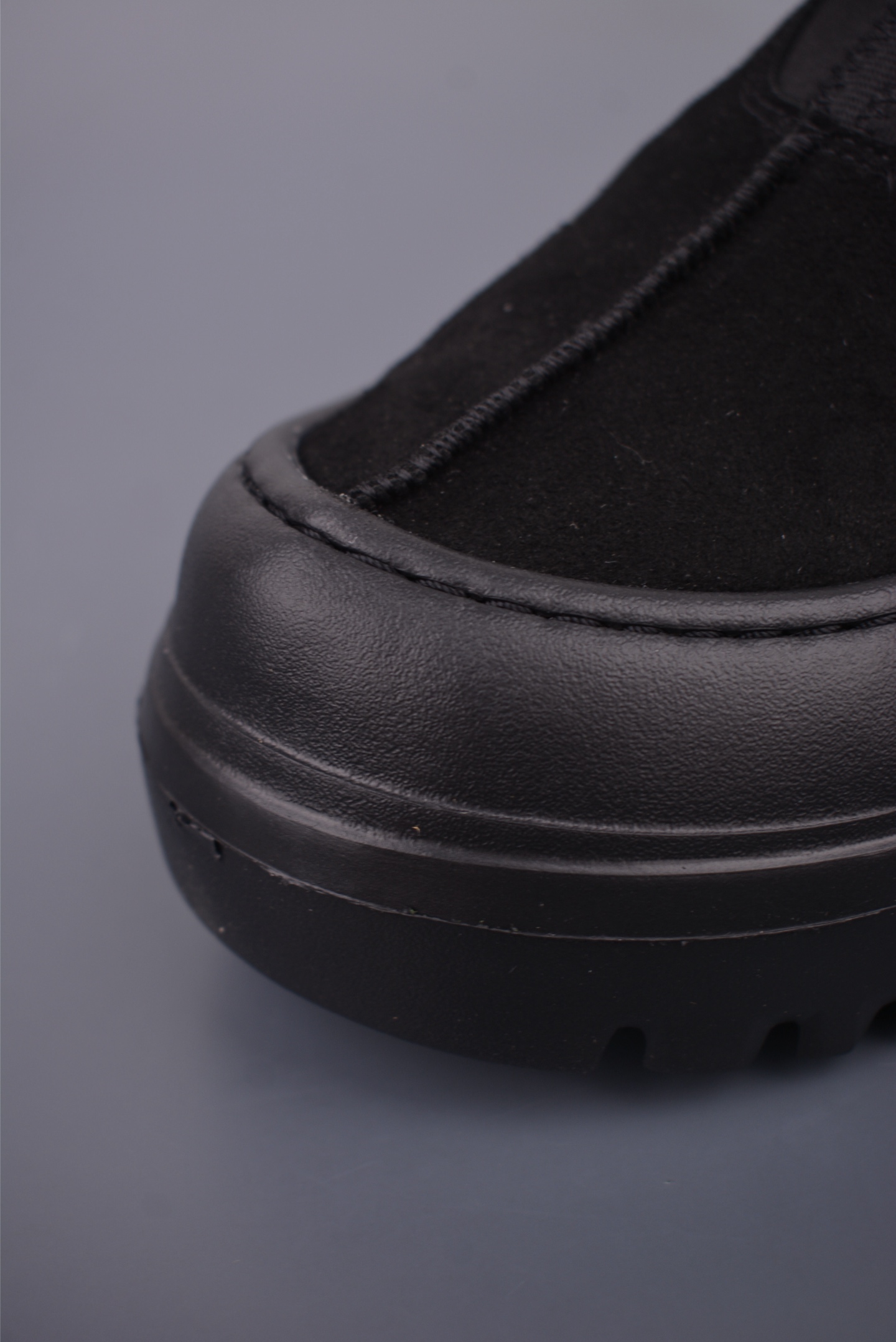 UGG SKTA Clogs: Comfortable, Lightweight, and Breathable Slip-On Shoes 7 i1758497360415 9301 0 5